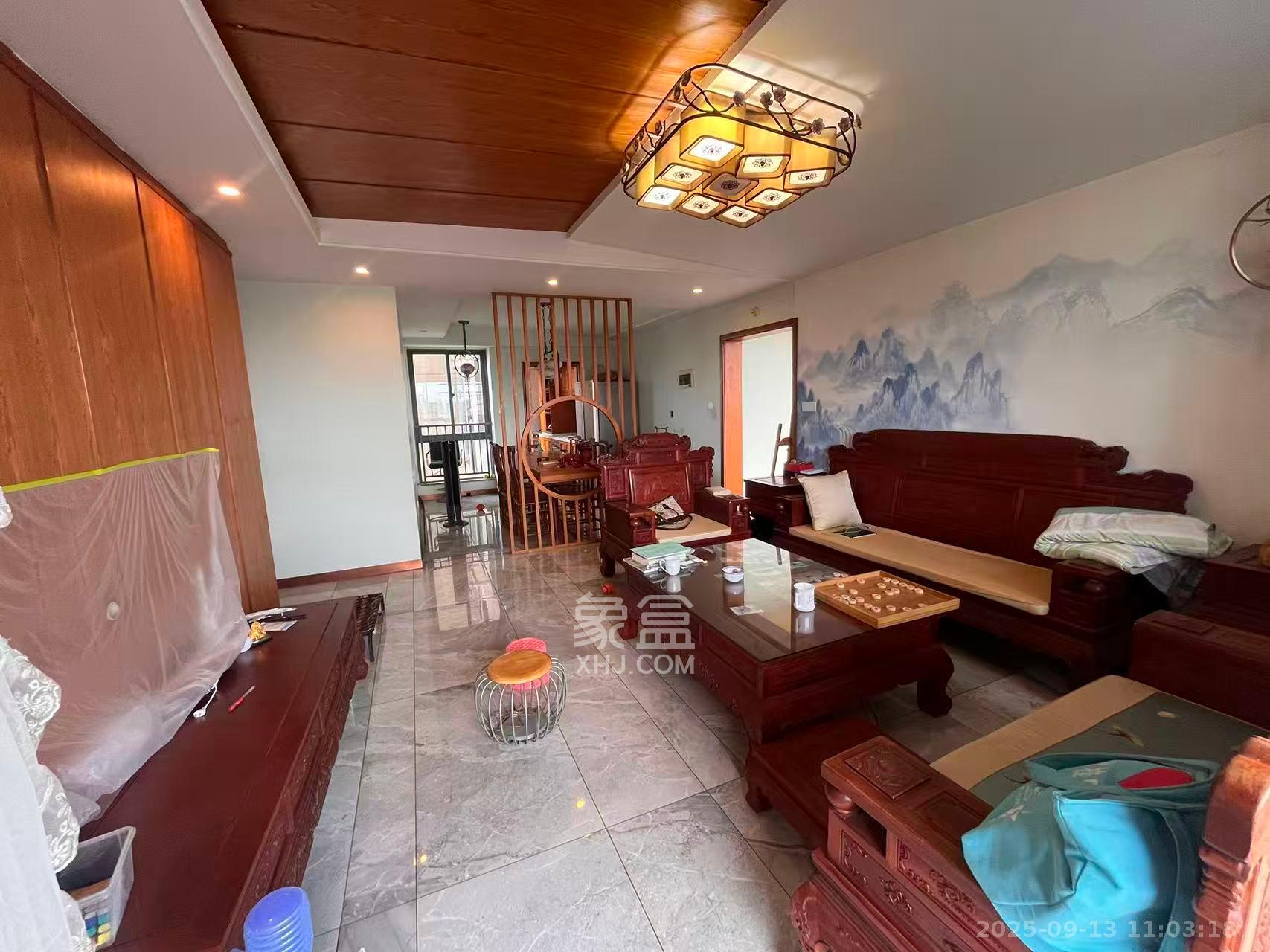 碧桂园南城首府(东宸林海) 4室2厅2卫 2600.0元/月 碧桂园南城首府(东宸林海) 4室2厅2卫 2600.0元/月户型图