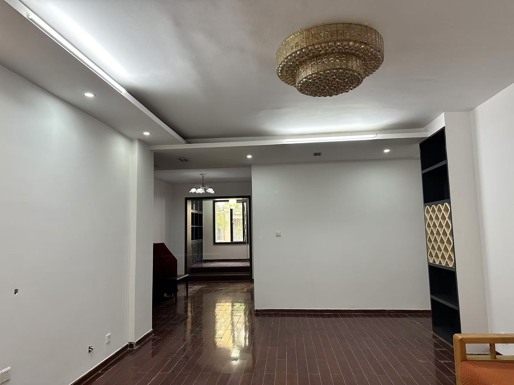 钻石城  1室0厅0卫    4500.0元/月室内图