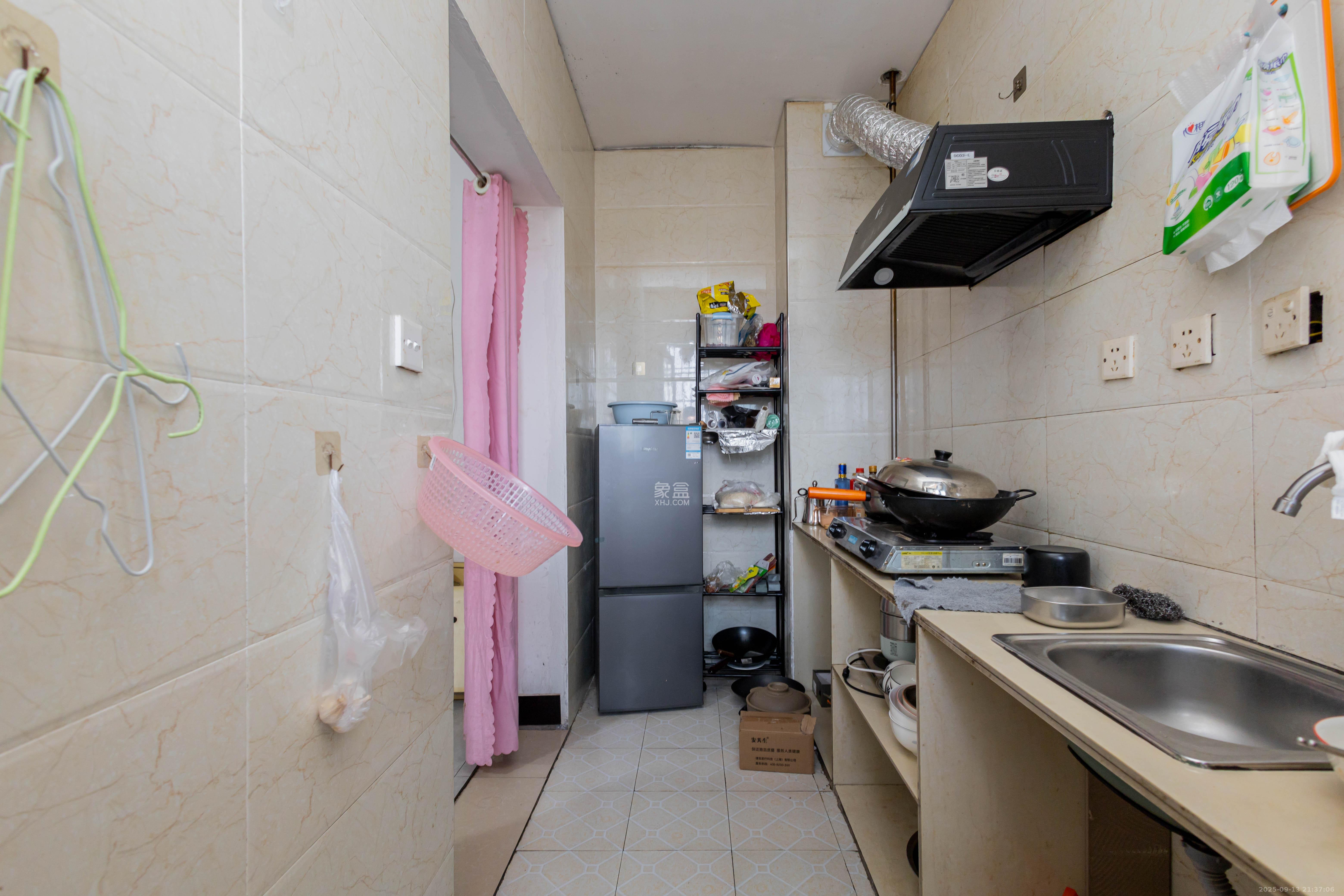 中国铁建国际城一期  1室1厅1卫    30.0万厨房