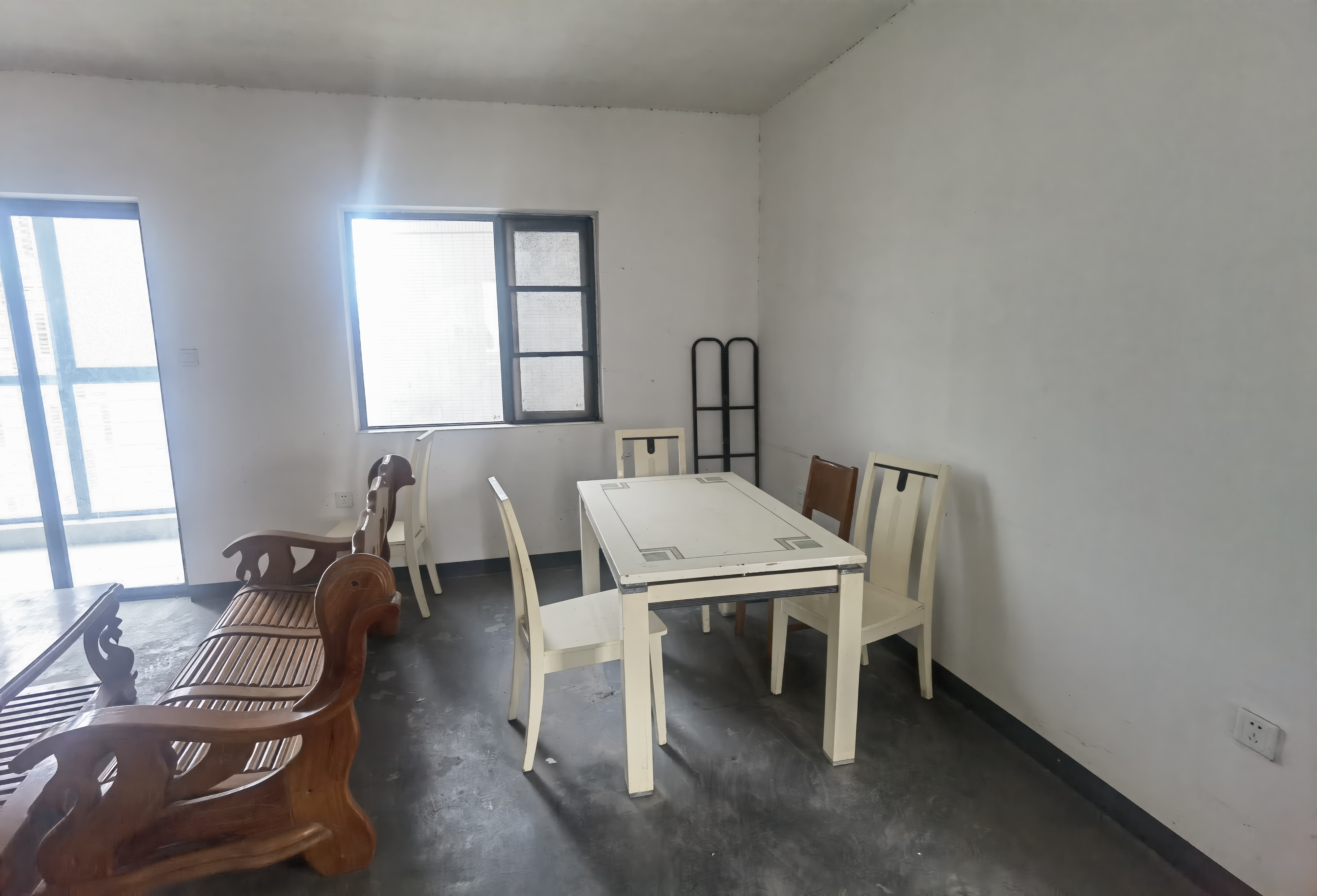 美的城一期 3室2厅2卫 48.0万 美的城一期 3室2厅2卫 48.0万室内图