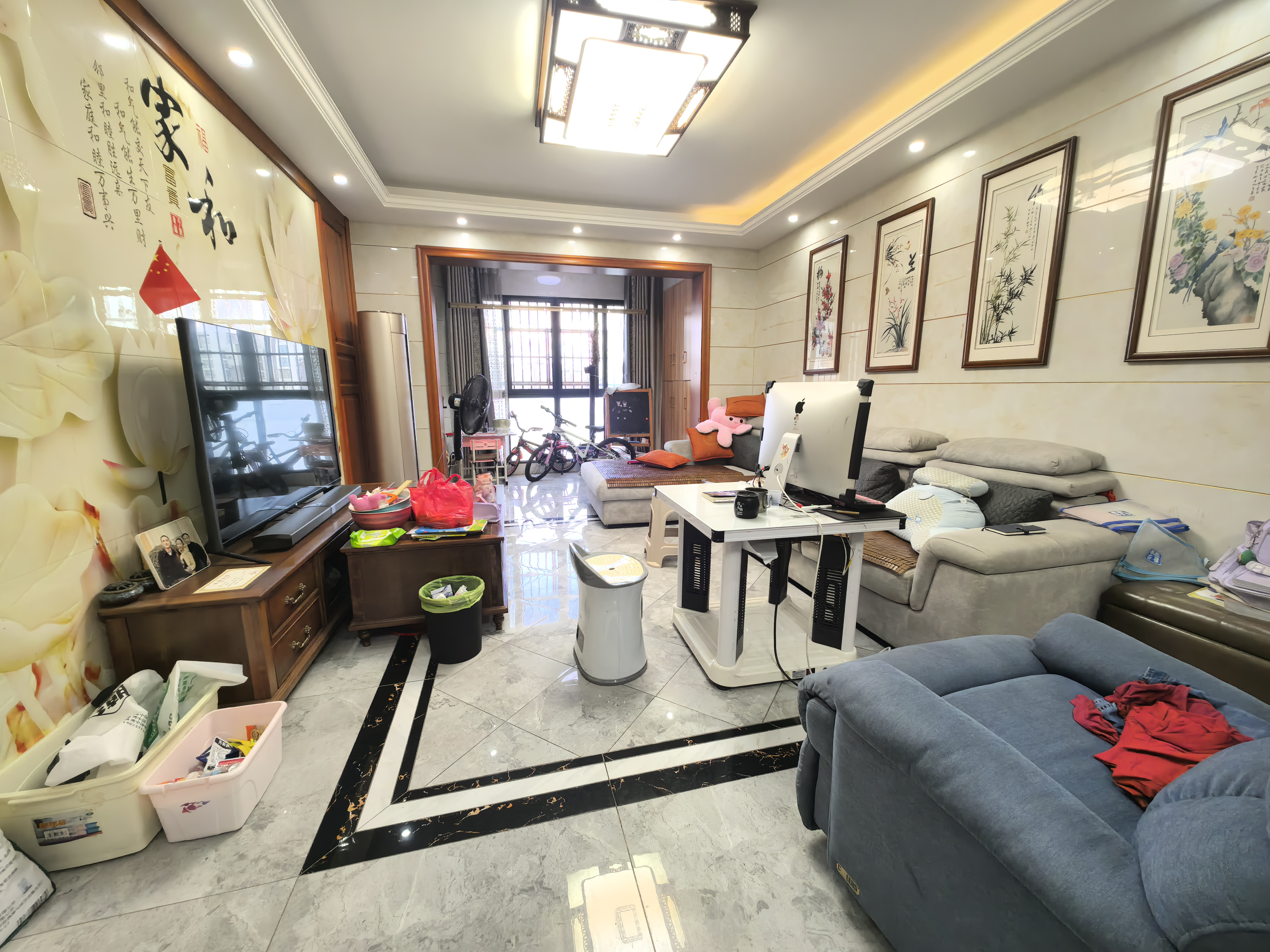 莱茵小镇  3室2厅2卫    69.8万 莱茵小镇  3室2厅2卫    69.8万室内图