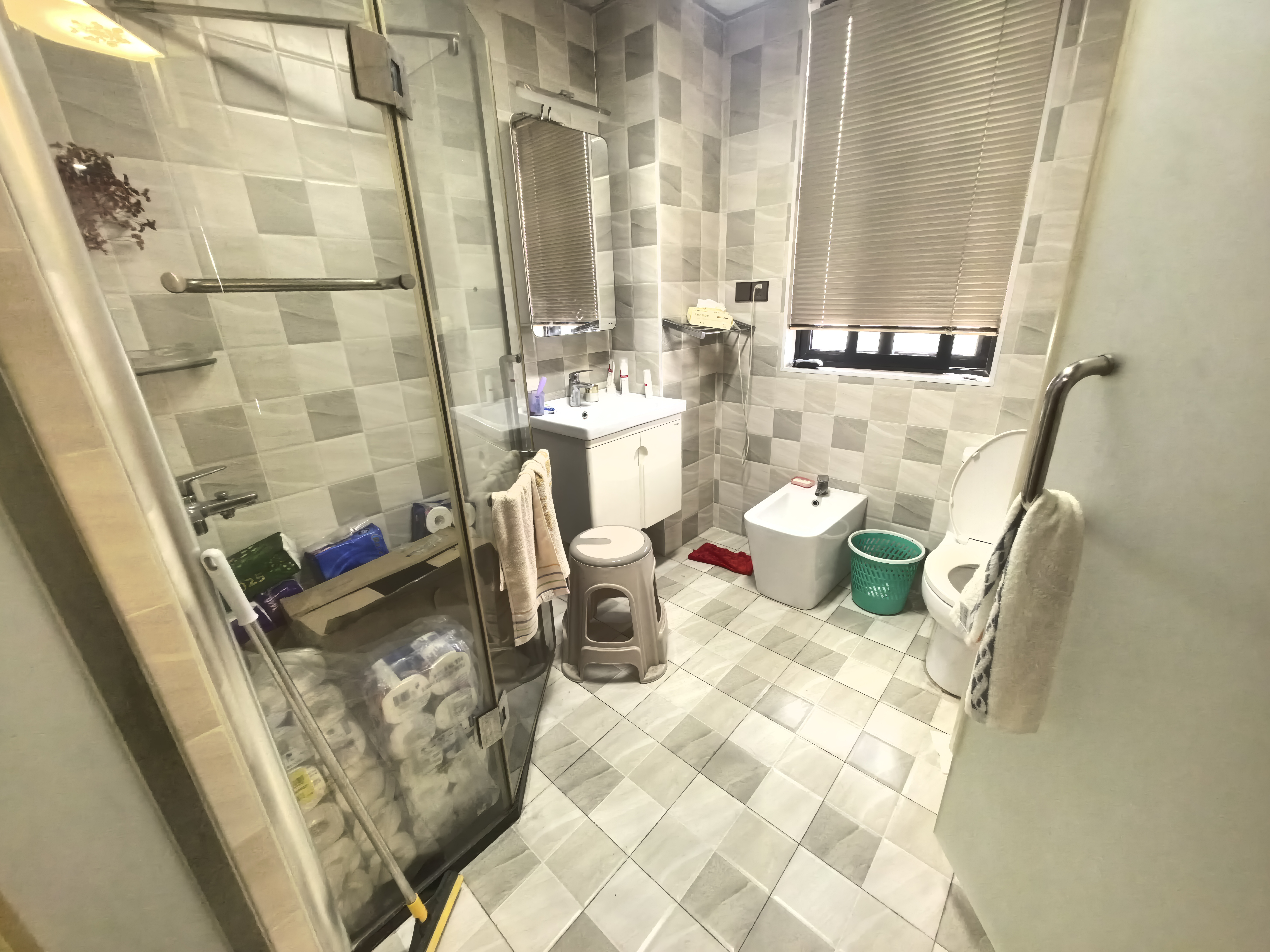 莱茵小镇  3室2厅2卫    69.8万 莱茵小镇  3室2厅2卫    69.8万室内图