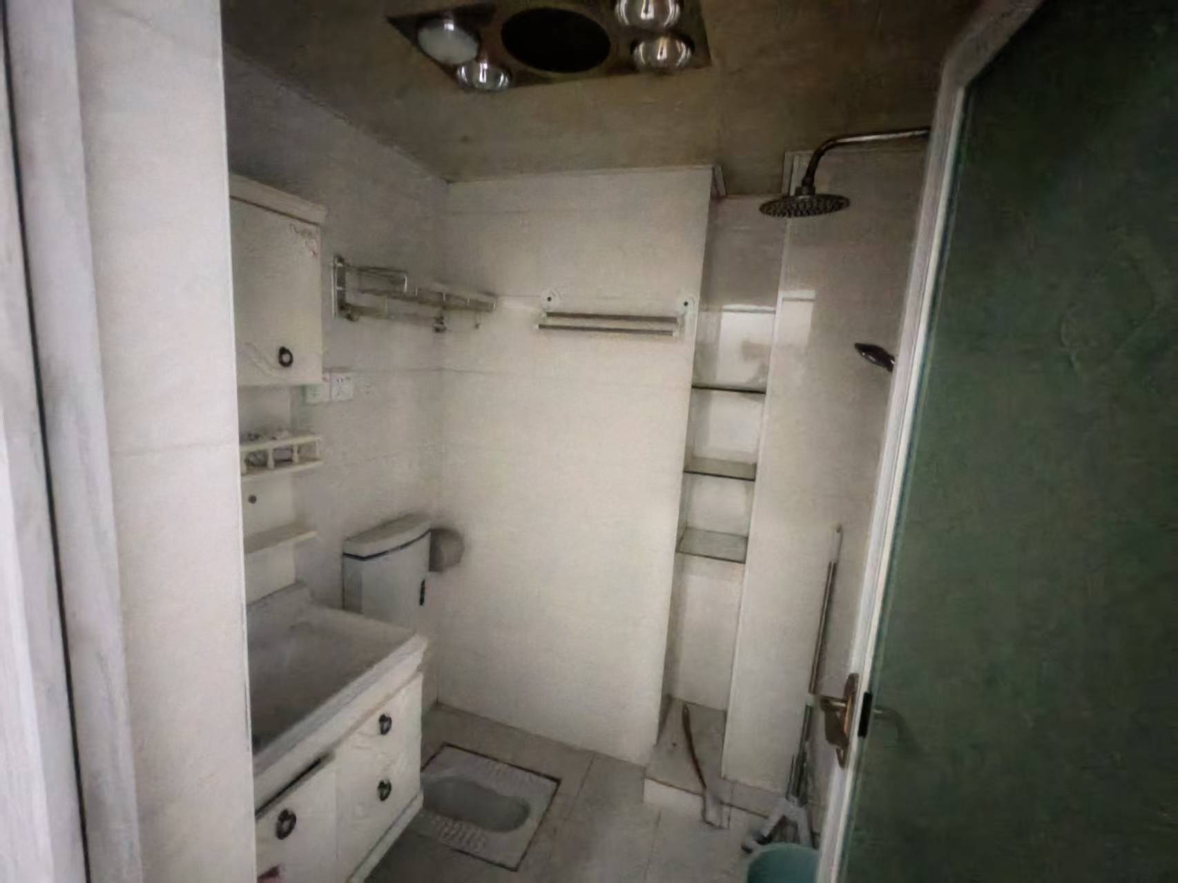 中建御山和苑 1室1厅1卫 18.0万 中建御山和苑 1室1厅1卫 18.0万室内图