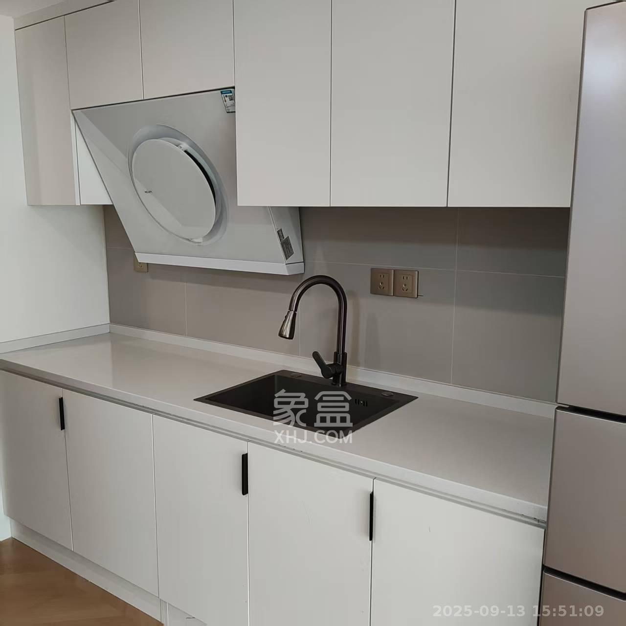 保利恒伟时光印象  2室2厅1卫    2200.0元/月室内图