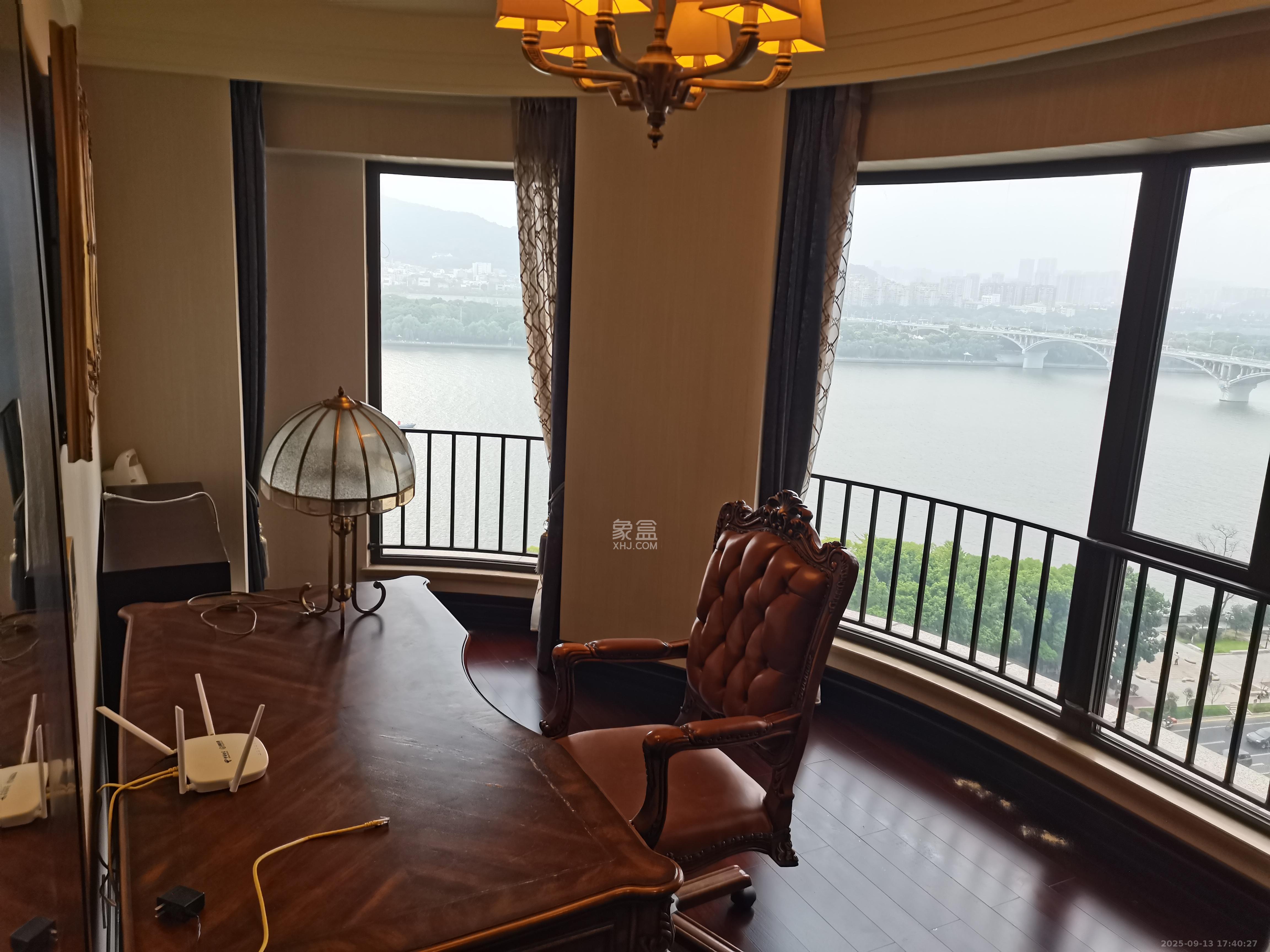 华远华中心 5室2厅2卫 18000.0元/月 华远华中心 5室2厅2卫 18000.0元/月室内图