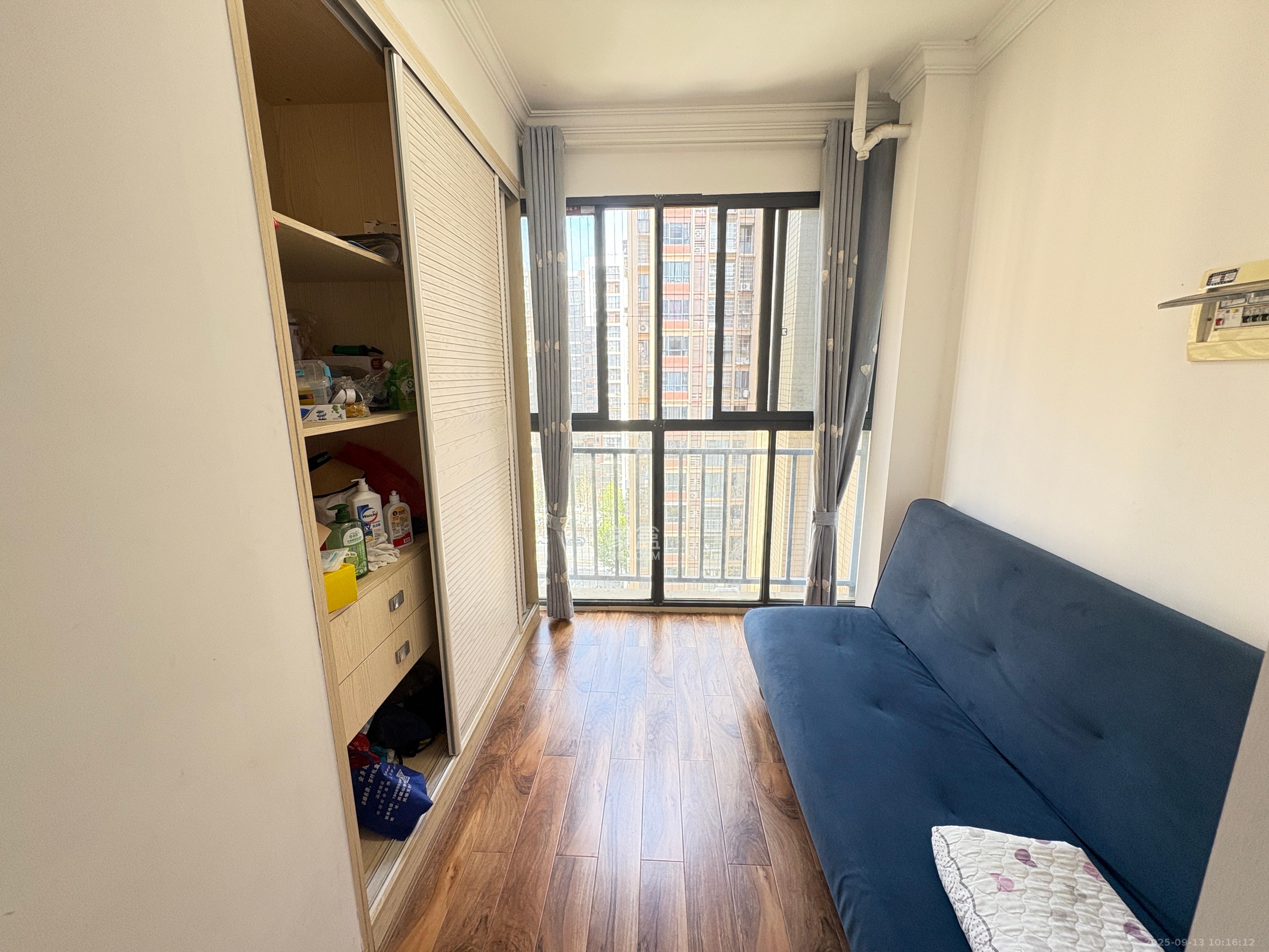 嘉福长安郡(融信澜悦、嘉福好美家园)  4室2厅2卫    2900.0元/月 嘉福长安郡(融信澜悦、嘉福好美家园)  4室2厅2卫    2900.0元/月室内图