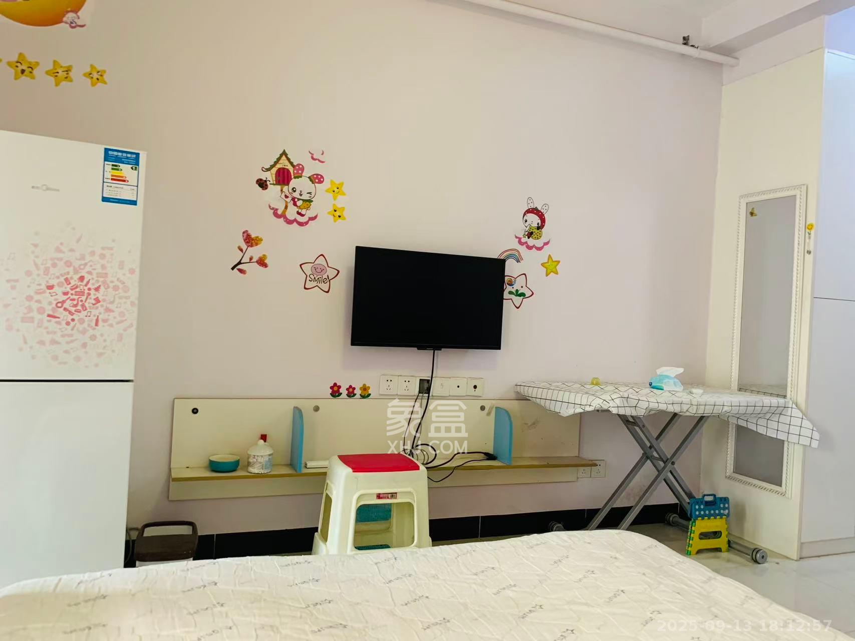 金房奥斯卡  1室0厅0卫    1300.0元/月室内图