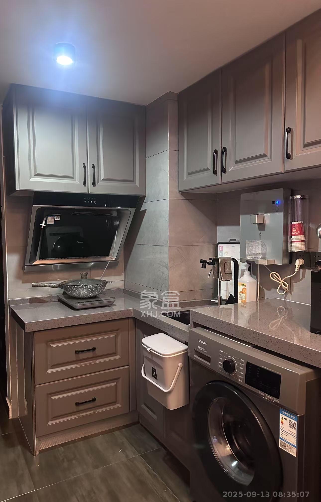 弘坤云寓  1室1厅1卫    2800.0元/月室内图