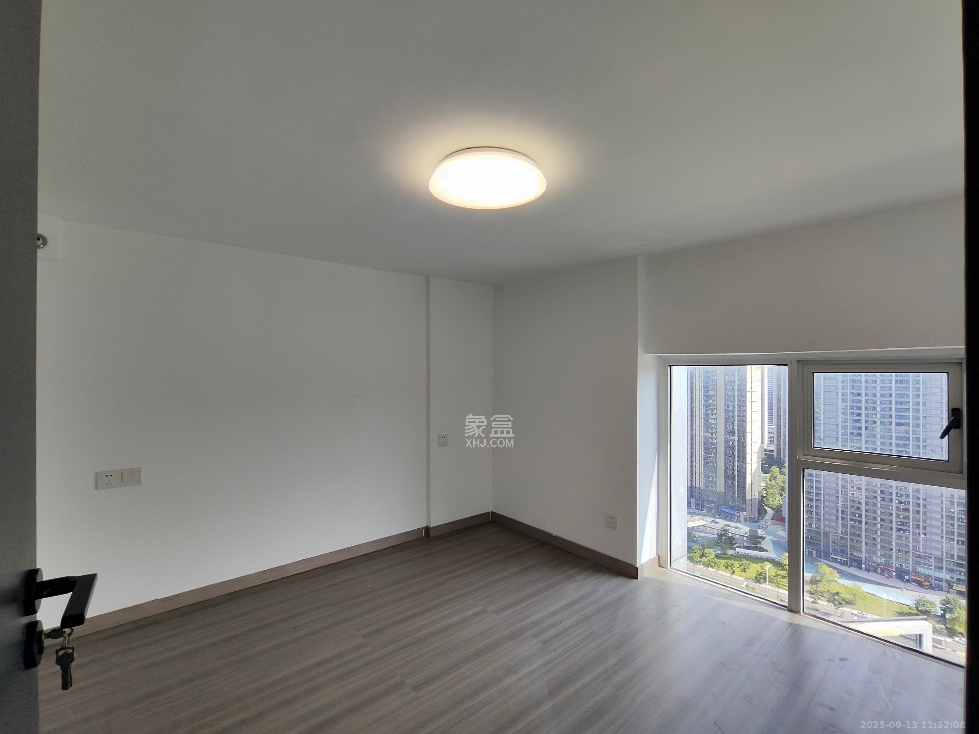 太阳城  2室2厅1卫    2500.0元/月室内图