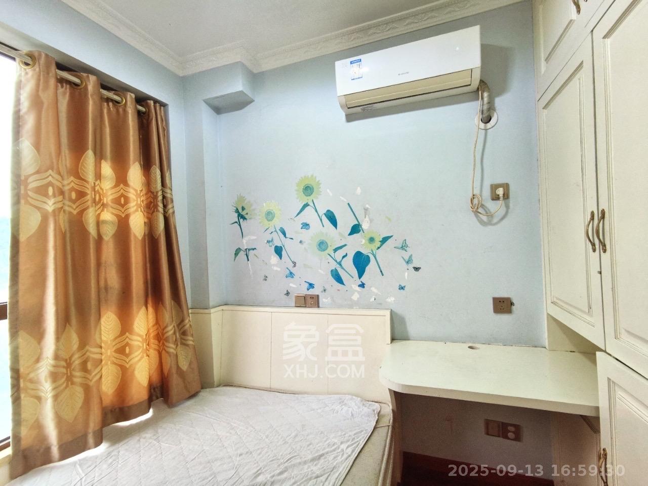 山语城三期  3室2厅2卫    2100.0元/月 山语城三期  3室2厅2卫    2100.0元/月室内图