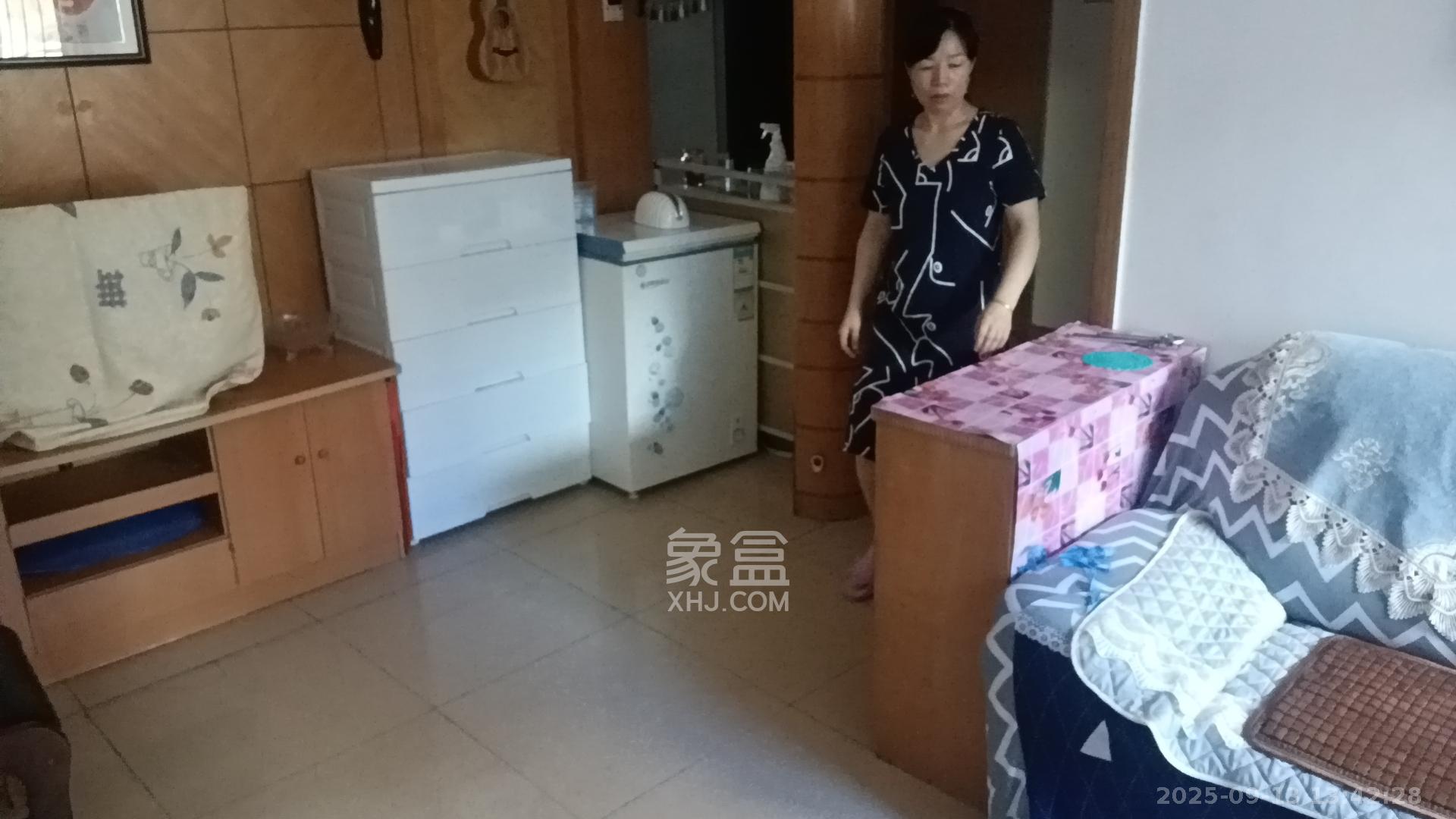 下民航宿舍  3室1厅1卫    1800.0元/月 下民航宿舍  3室1厅1卫    1800.0元/月室内图