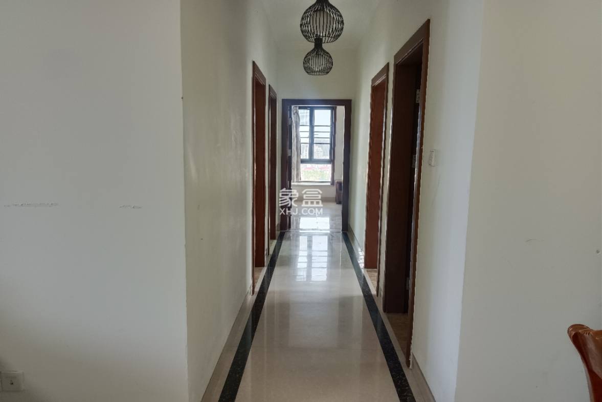 金碧文华 4室2厅2卫 5000.0元/月 金碧文华 4室2厅2卫 5000.0元/月室内图