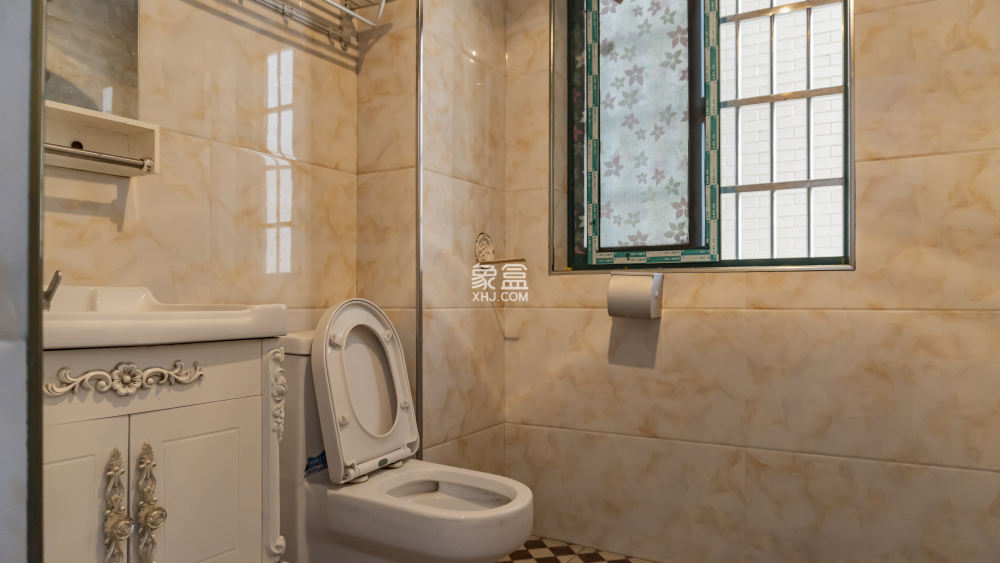 云顶上品 4室2厅2卫 2000.0元/月 云顶上品 4室2厅2卫 2000.0元/月室内图