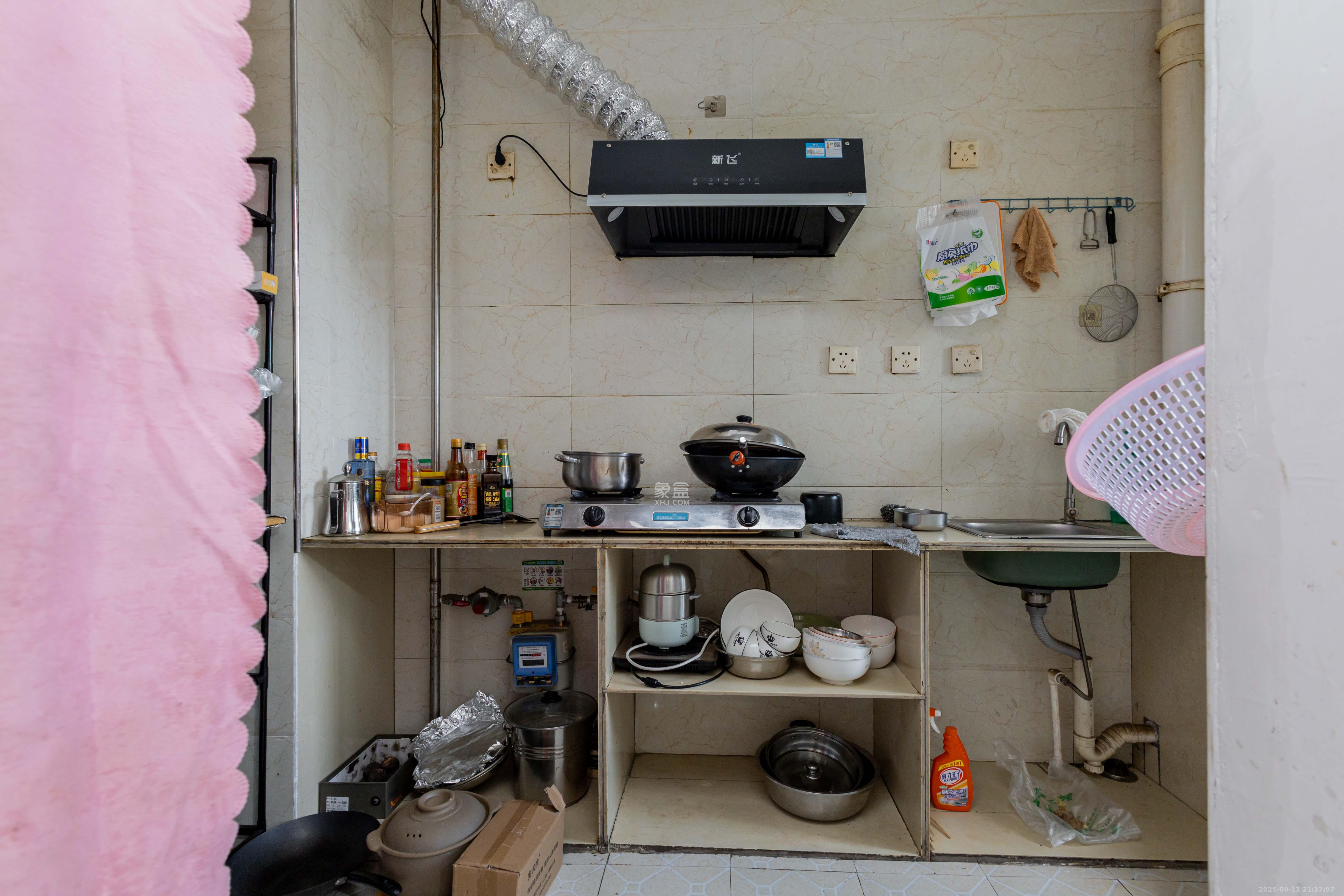 中国铁建国际城一期  1室1厅1卫    30.0万厨房