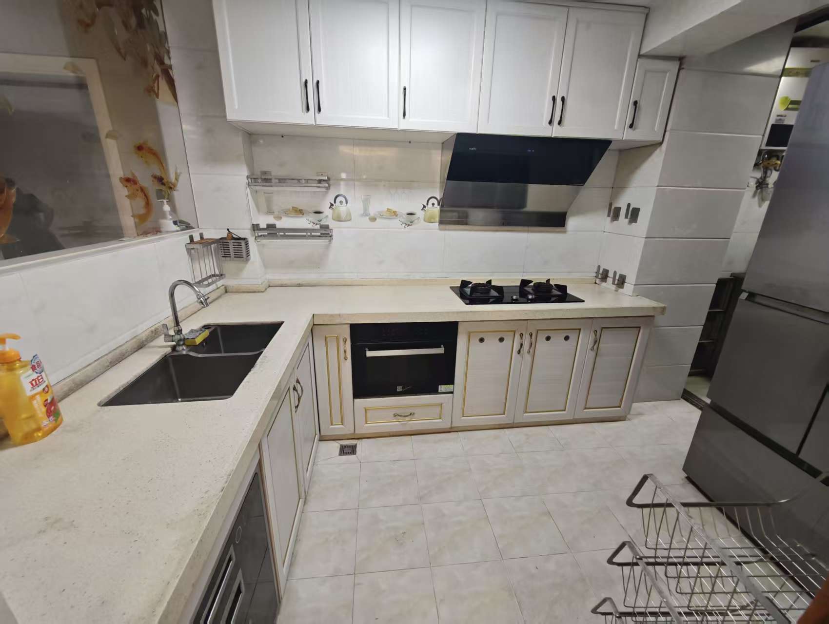 滨海幸福里  3室2厅2卫    4000.0元/月 滨海幸福里  3室2厅2卫    4000.0元/月室内图