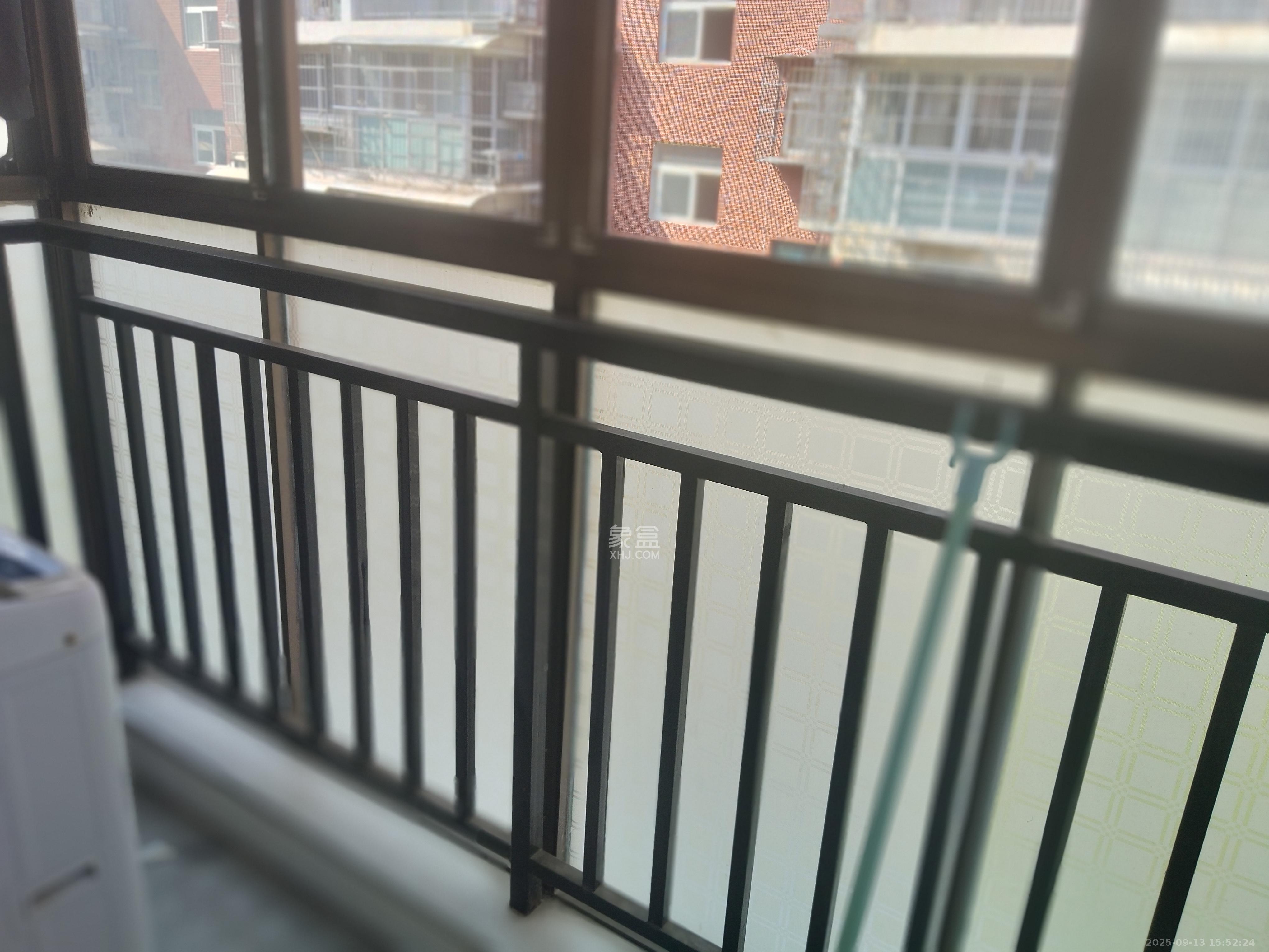 湘瑞家园 3室2厅1卫 1000.0元/月 湘瑞家园 3室2厅1卫 1000.0元/月室内图