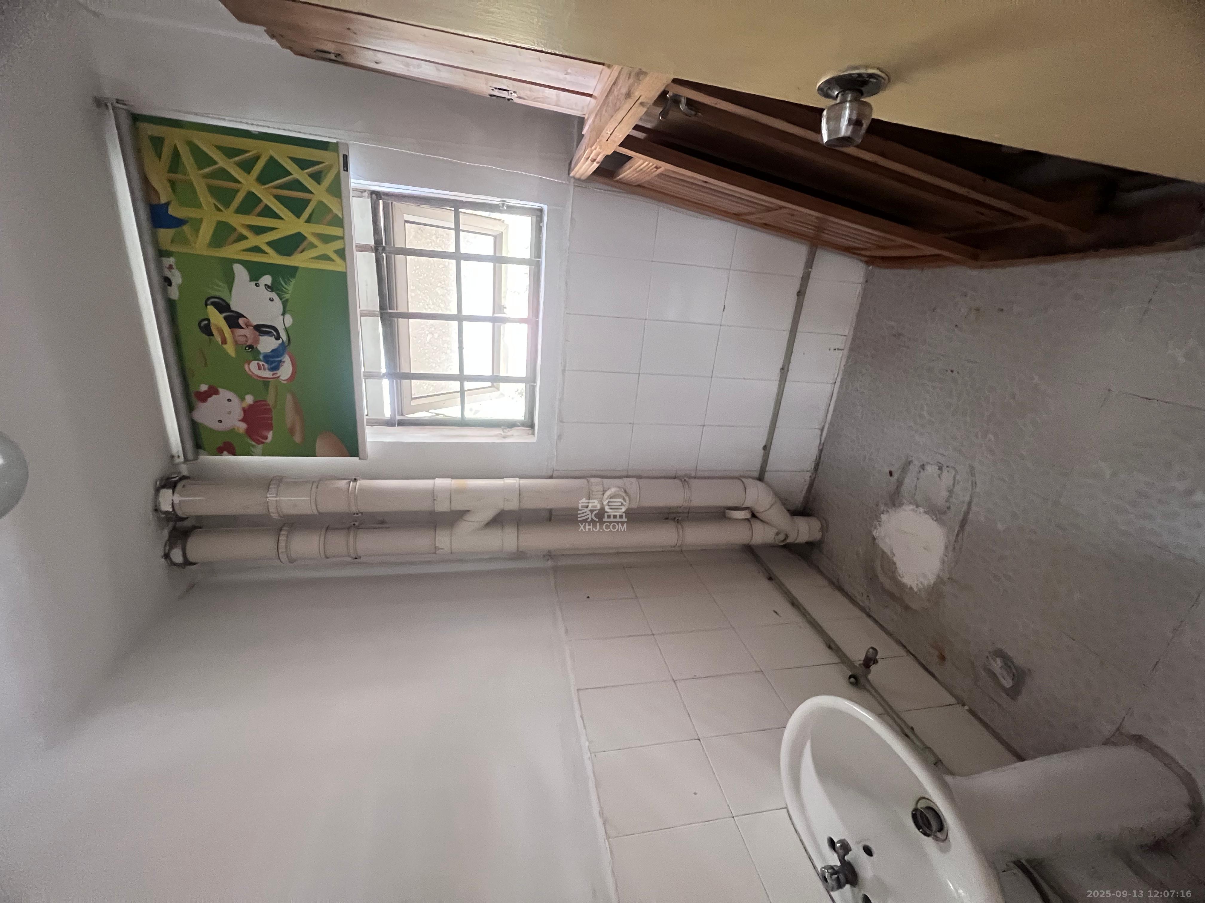 凯通国际城(凯通朝庭) 3室1厅1卫 2500.0元/月 凯通国际城(凯通朝庭) 3室1厅1卫 2500.0元/月室内图