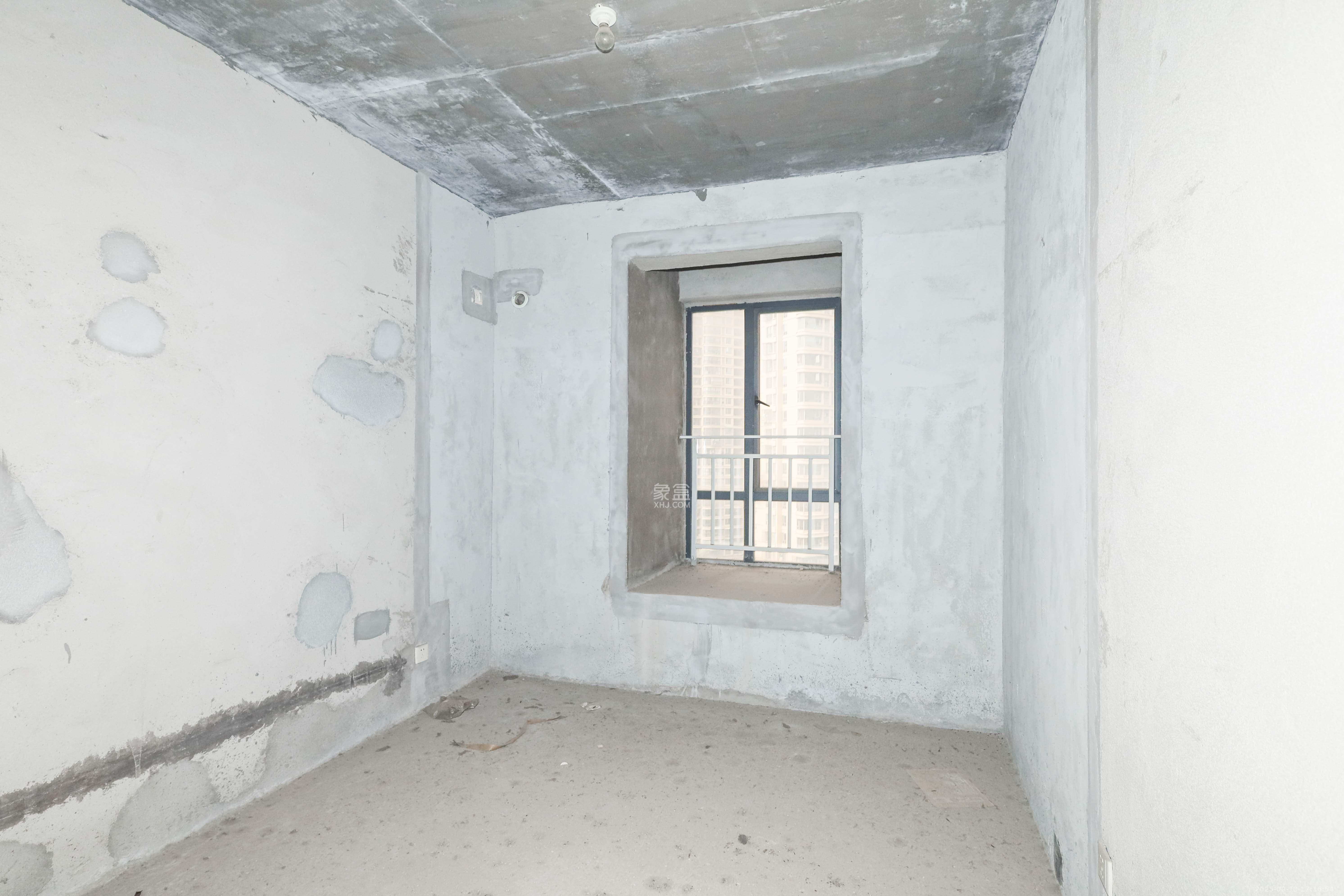 保利麓谷林语C区 3室2厅2卫 130.0万 保利麓谷林语C区 3室2厅2卫 130.0万卧室