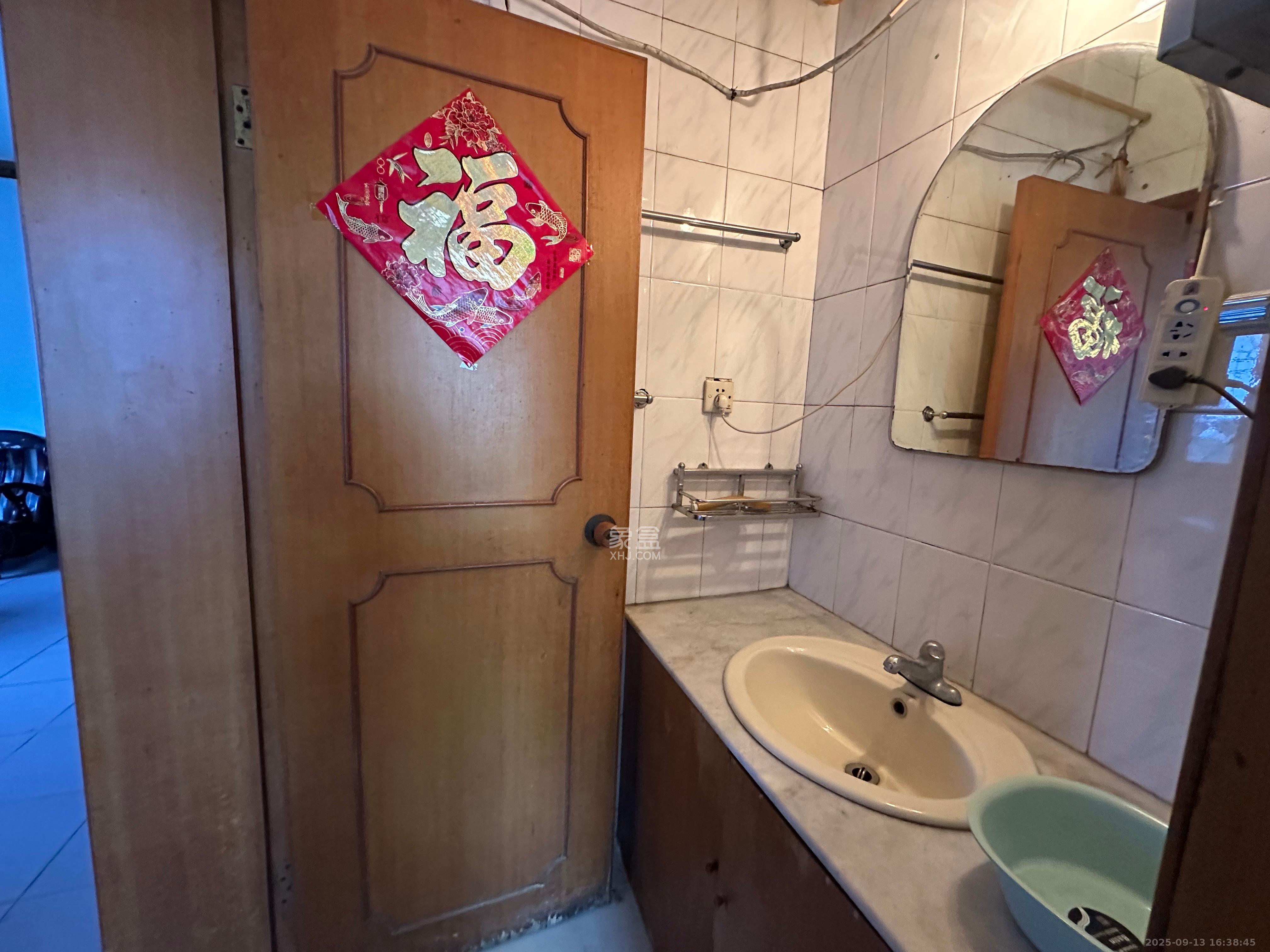 东塘电信宿舍  2室1厅1卫    2100.0元/月室内图