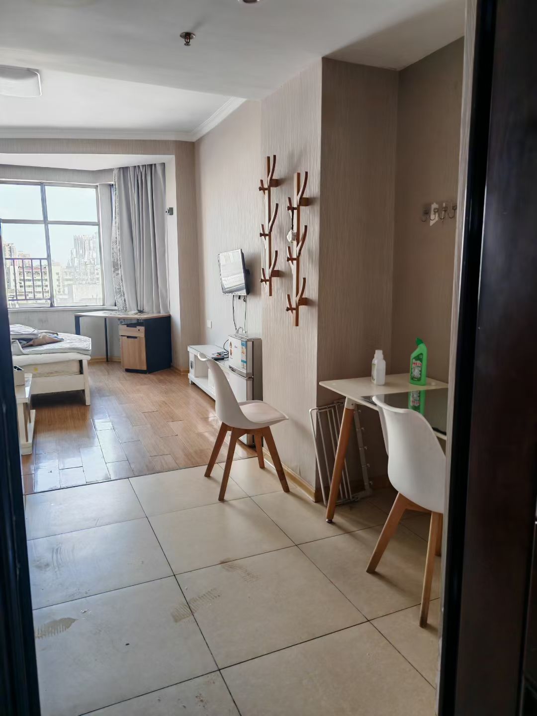 和平路行政公馆 1室0厅0卫 1300.0元/月 和平路行政公馆 1室0厅0卫 1300.0元/月室内图