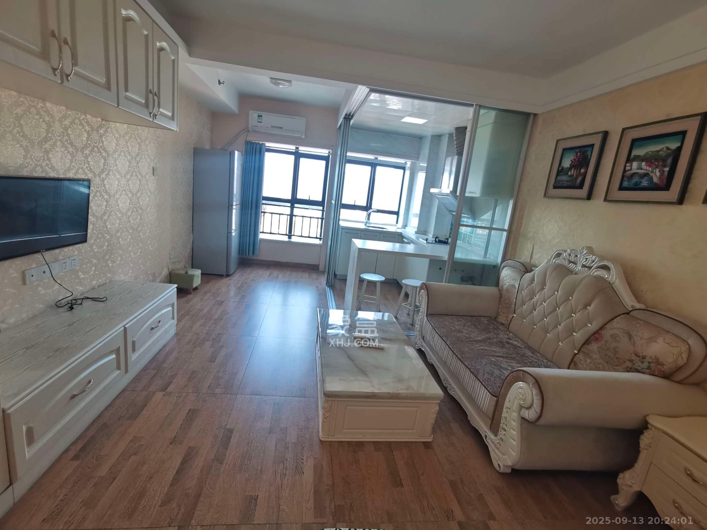 大财门公寓  1室1厅1卫    2200.0元/月室内图