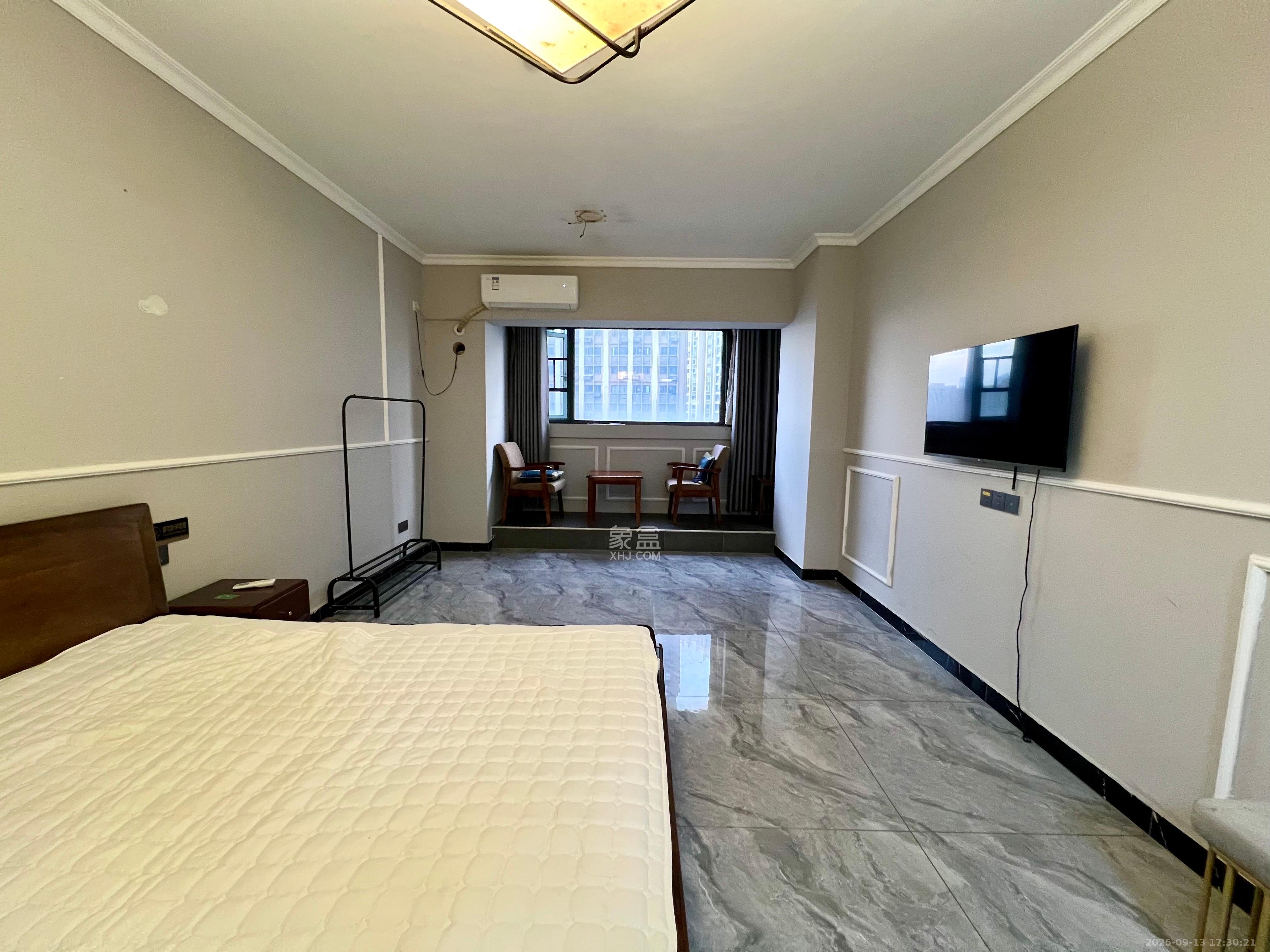 钱隆世家 1室1厅1卫 1200.0元/月 钱隆世家 1室1厅1卫 1200.0元/月室内图