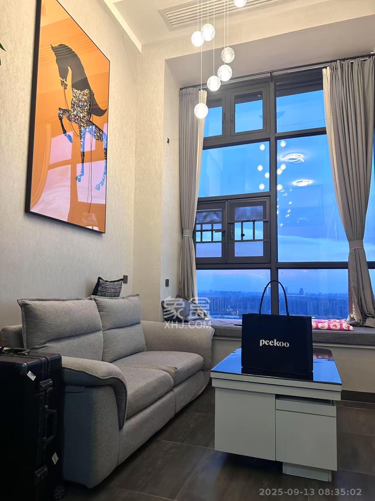 弘坤云寓 1室1厅1卫 2800.0元/月 弘坤云寓 1室1厅1卫 2800.0元/月室内图