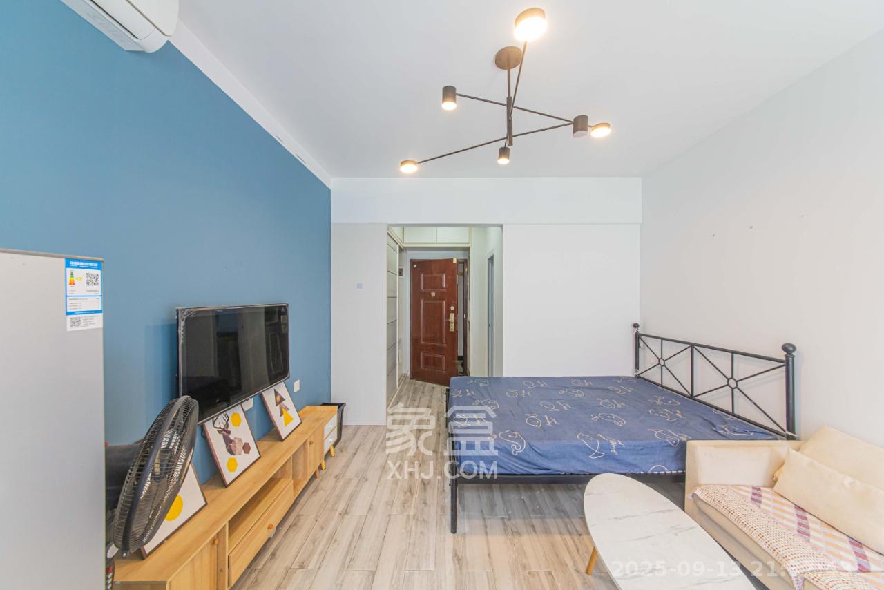 金房奥斯卡  1室1厅1卫    1100.0元/月室内图