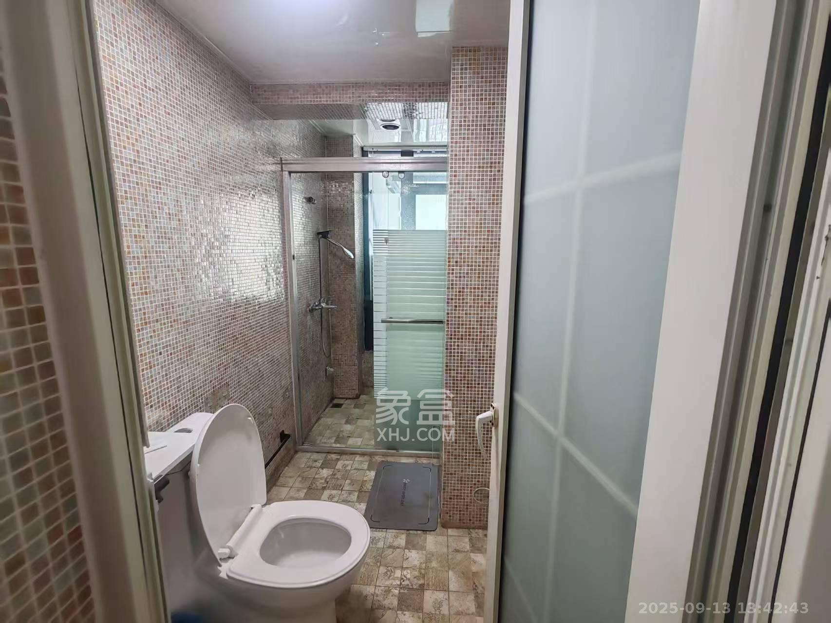 BOBO天下城(CTA财富中心) 2室2厅1卫 2600.0元/月 BOBO天下城(CTA财富中心) 2室2厅1卫 2600.0元/月室内图