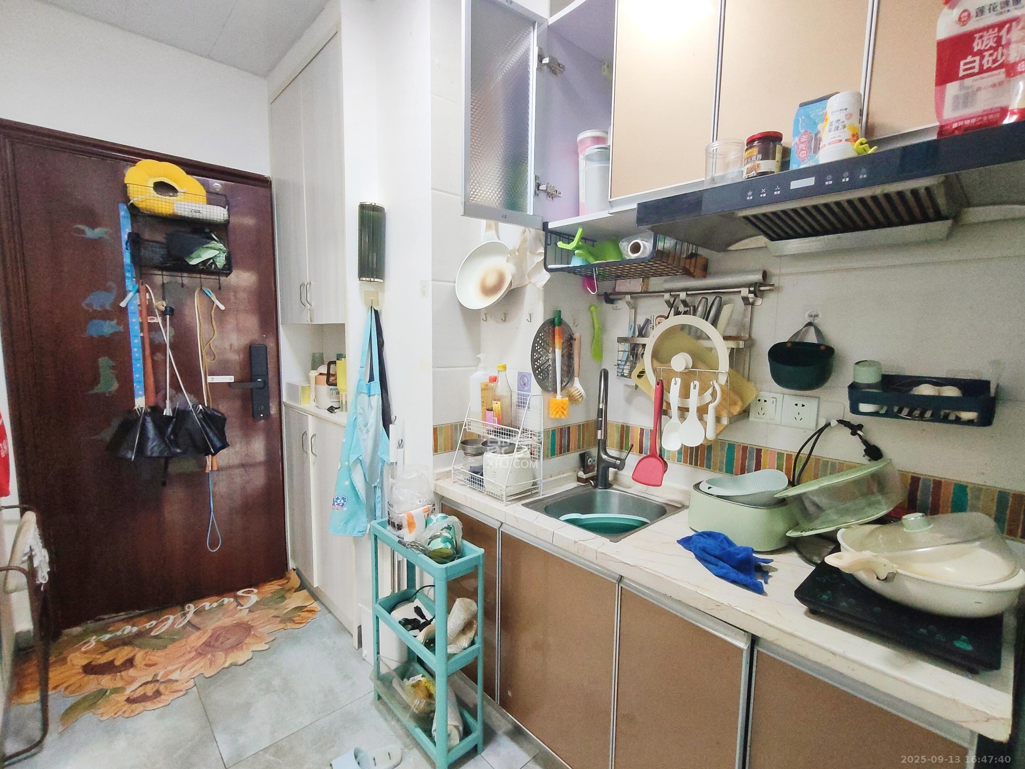 奥克斯缔壹城 1室0厅1卫 1400.0元/月 奥克斯缔壹城 1室0厅1卫 1400.0元/月室内图