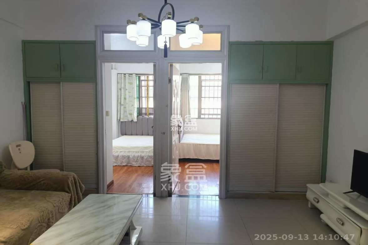 上城星座 2室1厅1卫 2200.0元/月 上城星座 2室1厅1卫 2200.0元/月室内图