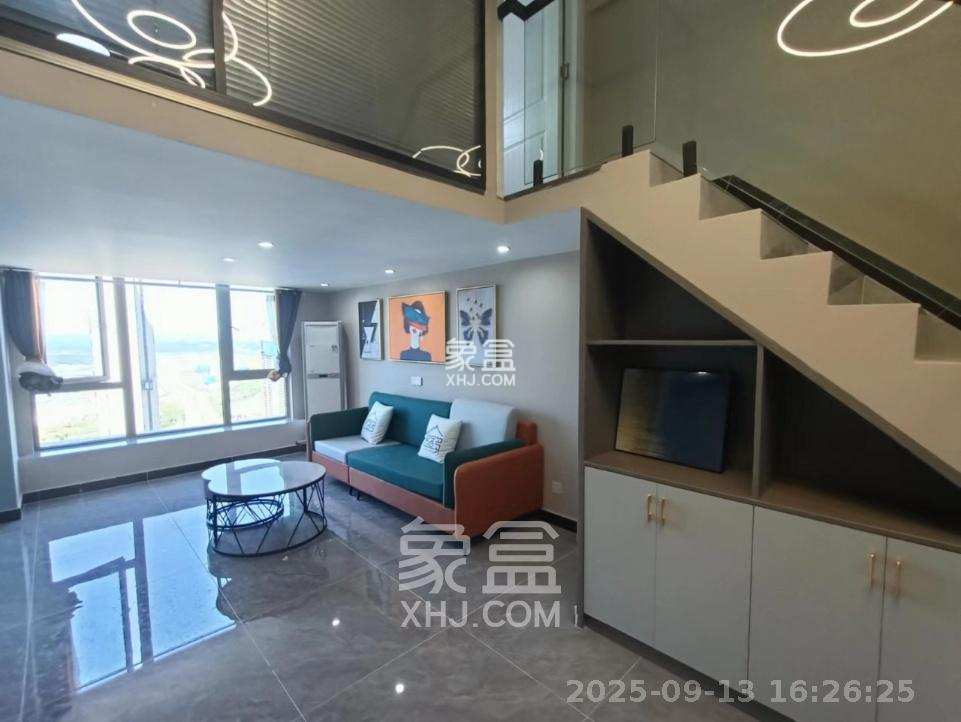 梅溪湖金茂湾 2室1厅1卫 2100.0元/月 梅溪湖金茂湾 2室1厅1卫 2100.0元/月室内图