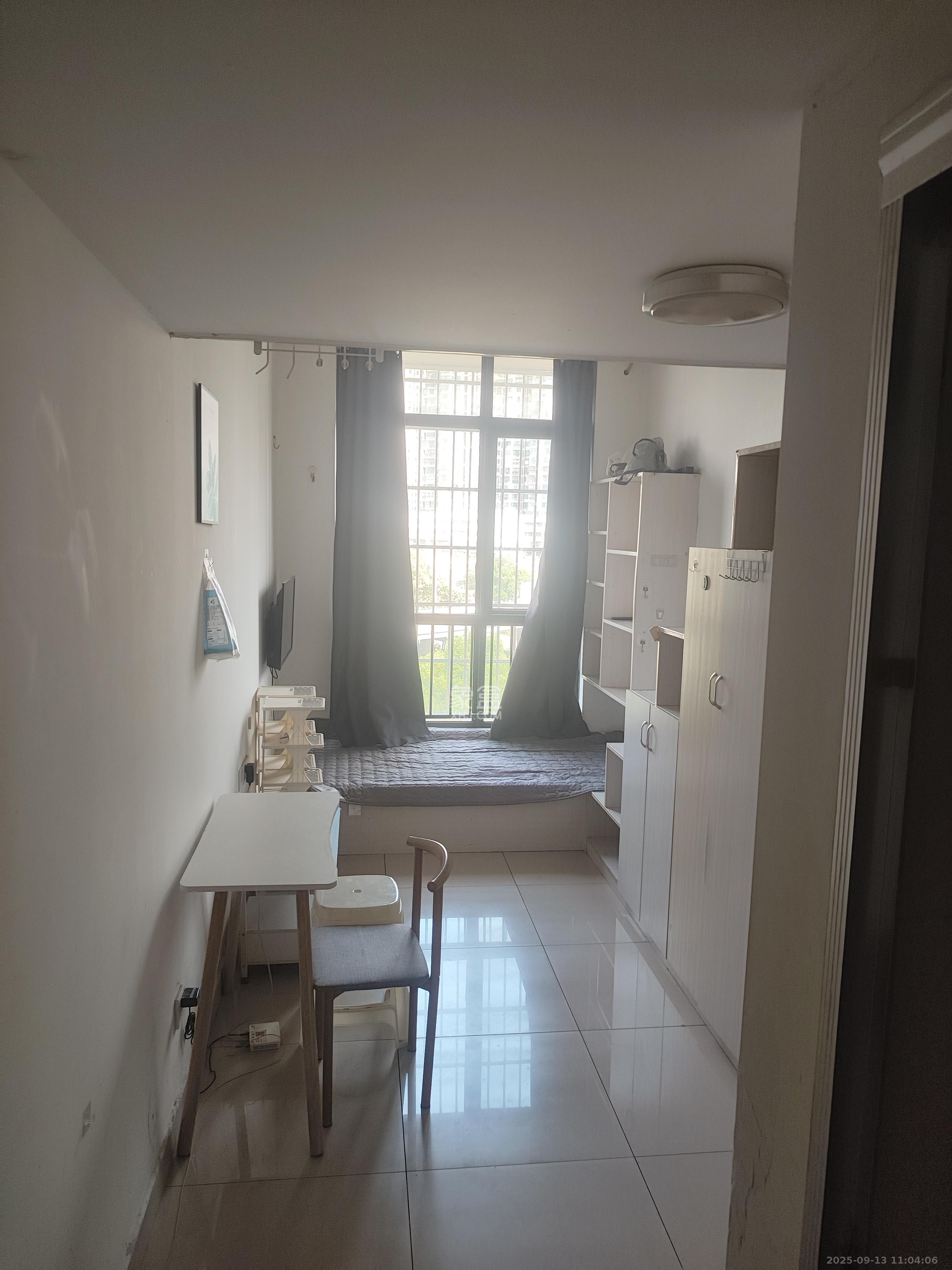 叠彩兰亭 1室1厅1卫 1000.0元/月 叠彩兰亭 1室1厅1卫 1000.0元/月室内图