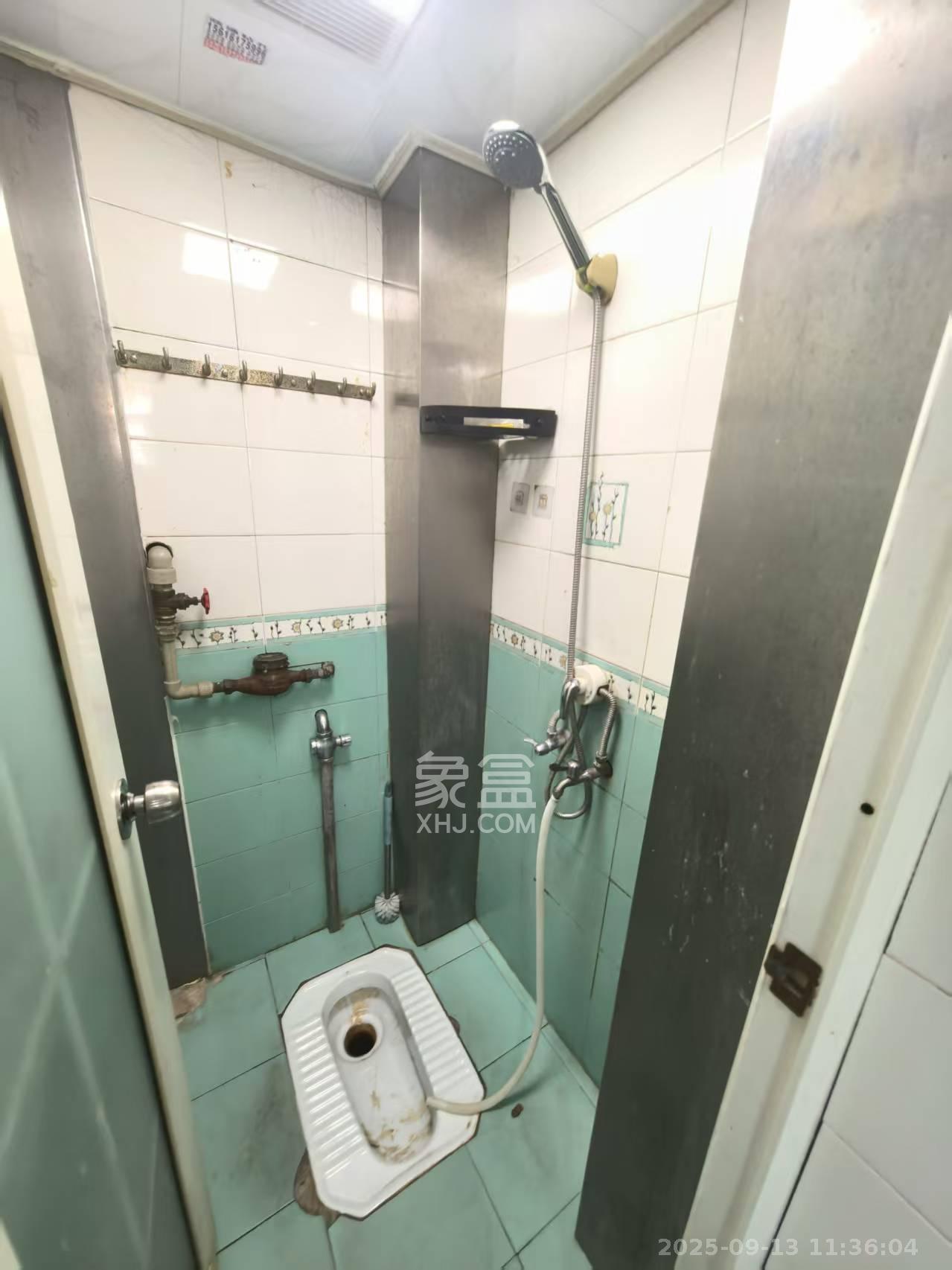 省建苑小区  3室1厅1卫    2000.0元/月 省建苑小区  3室1厅1卫    2000.0元/月室内图