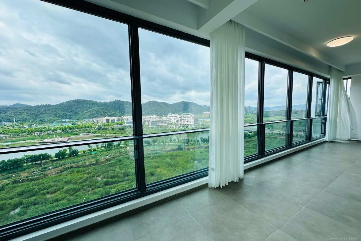 绿城招商桂语雲峯 4室2厅2卫 7000.0元/月 绿城招商桂语雲峯 4室2厅2卫 7000.0元/月室内图