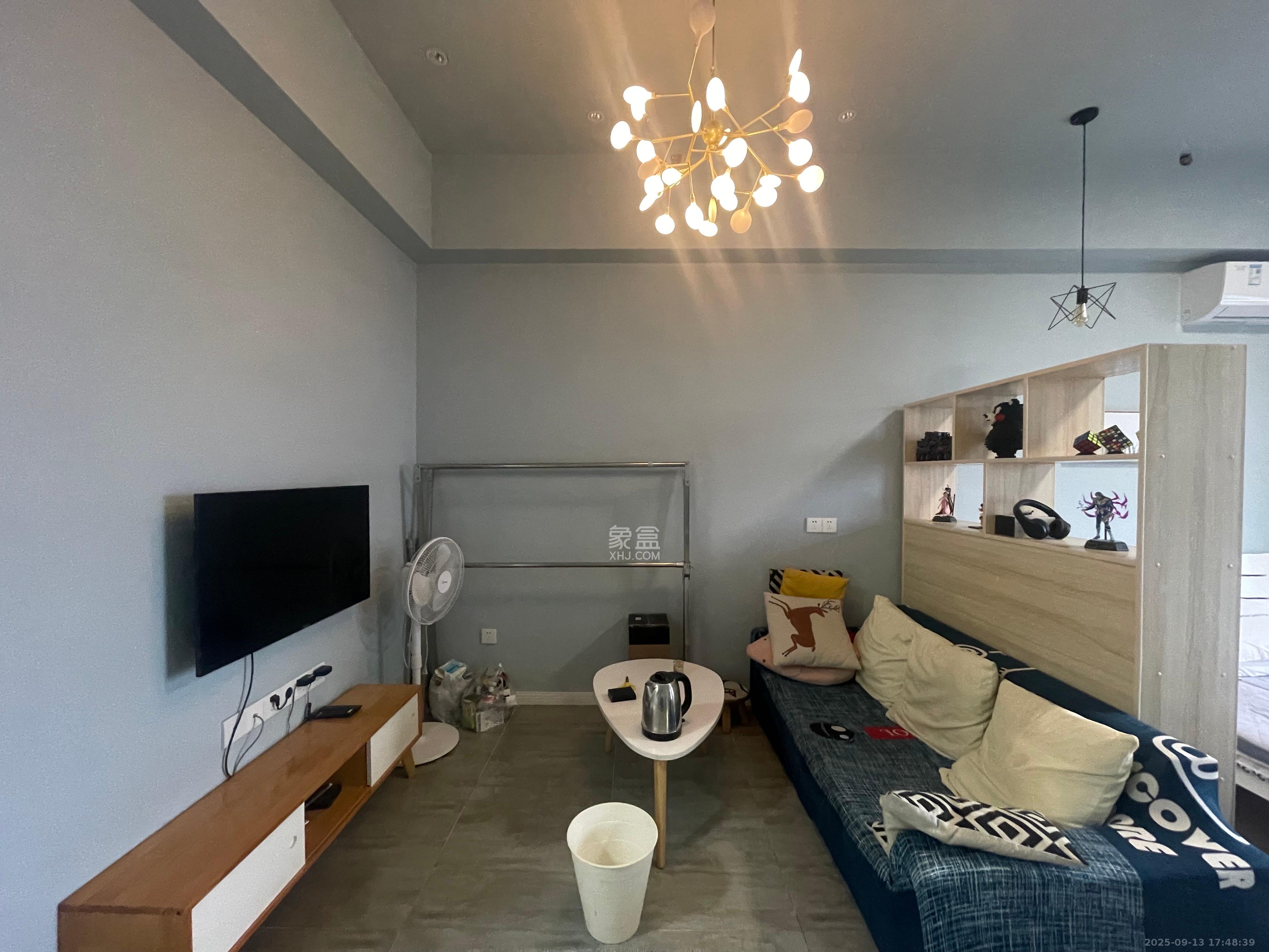 奥克斯缔壹城 1室1厅1卫 1600.0元/月 奥克斯缔壹城 1室1厅1卫 1600.0元/月室内图