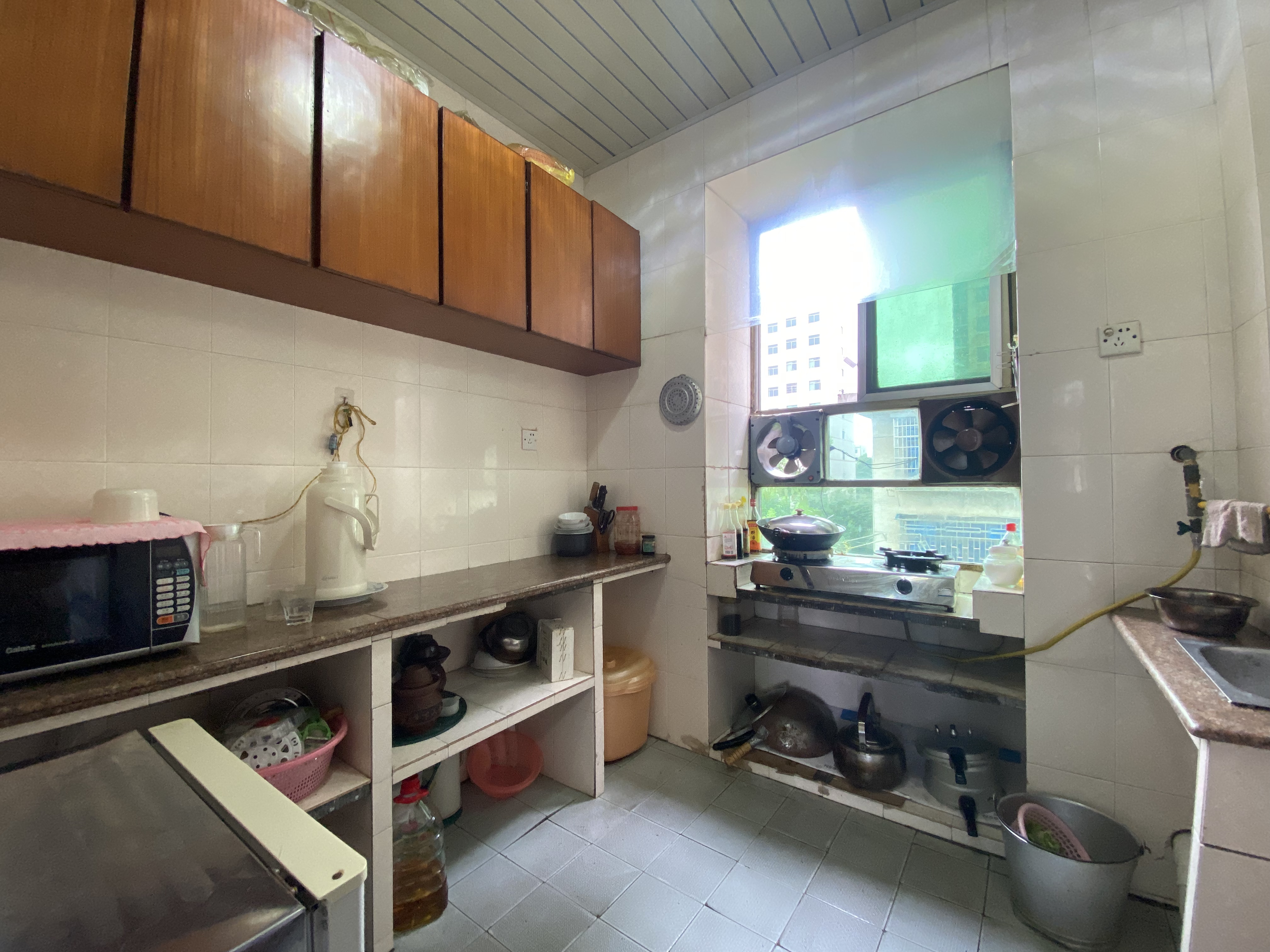 建设银行单位房(海棠社区朝富巷1号) 3室2厅1卫 32.0万 建设银行单位房(海棠社区朝富巷1号) 3室2厅1卫 32.0万室内图