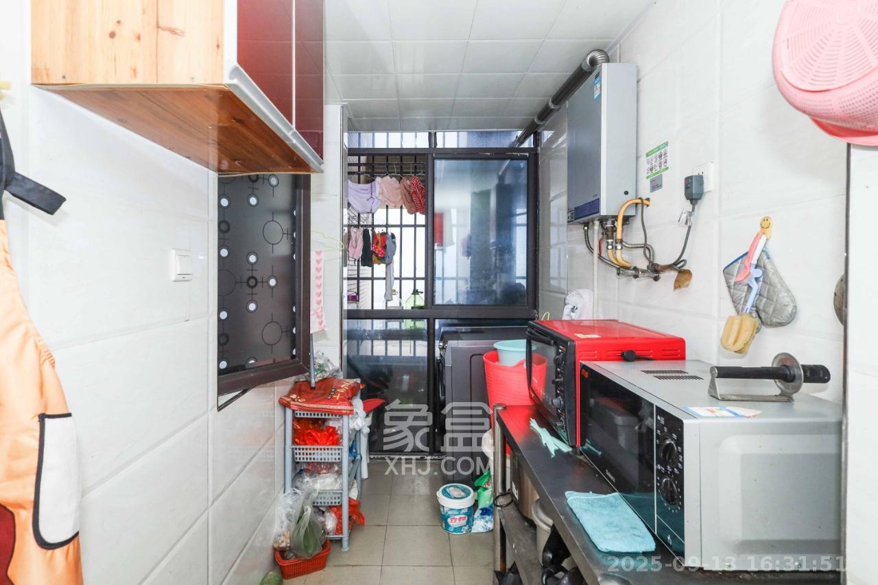 保利麓谷林语F区 3室2厅1卫 2600.0元/月 保利麓谷林语F区 3室2厅1卫 2600.0元/月室内图