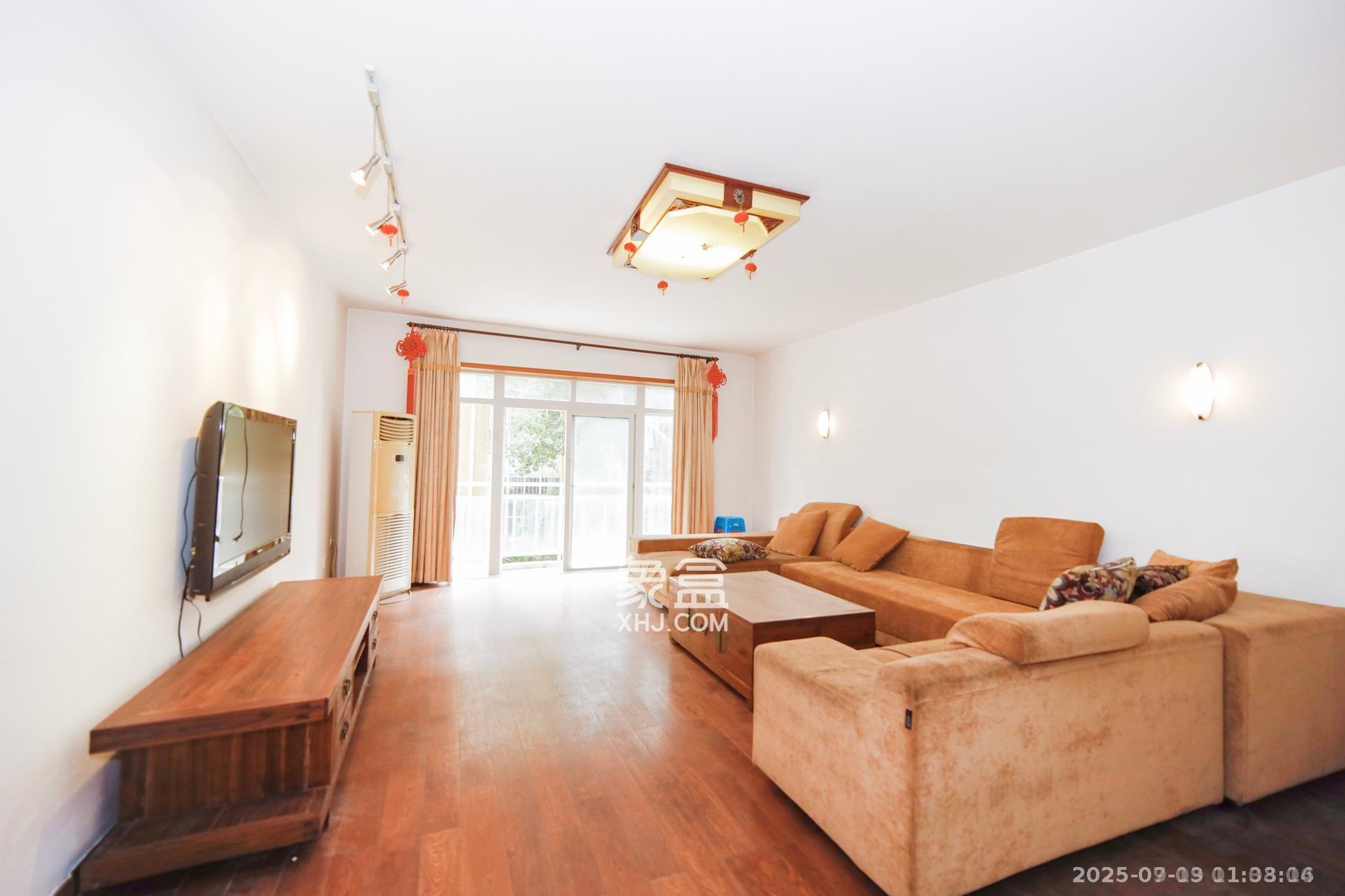 星语林名园  4室2厅2卫    3500.0元/月 星语林名园  4室2厅2卫    3500.0元/月