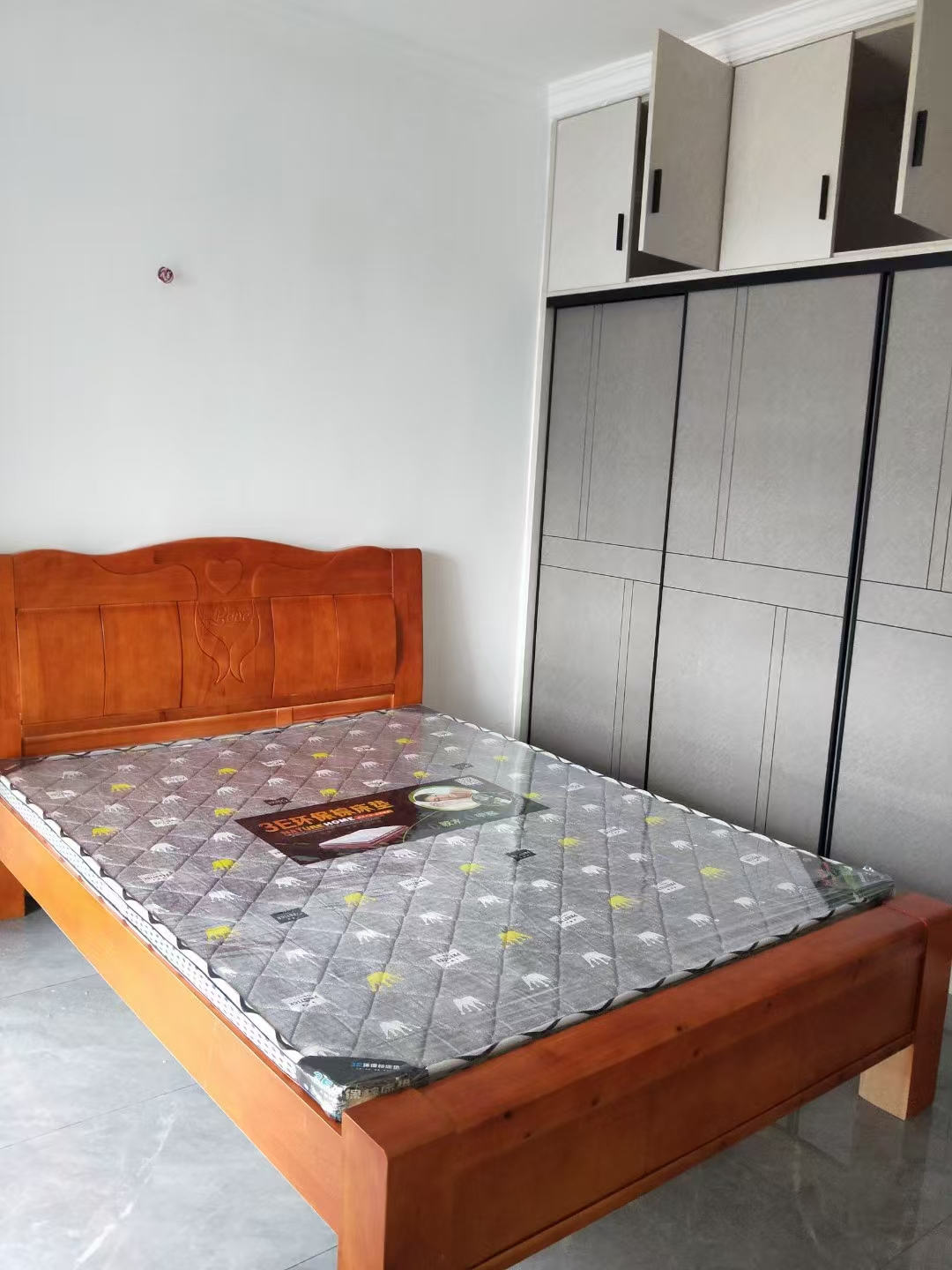 阳光时代 1室0厅0卫 800.0元/月 阳光时代 1室0厅0卫 800.0元/月室内图