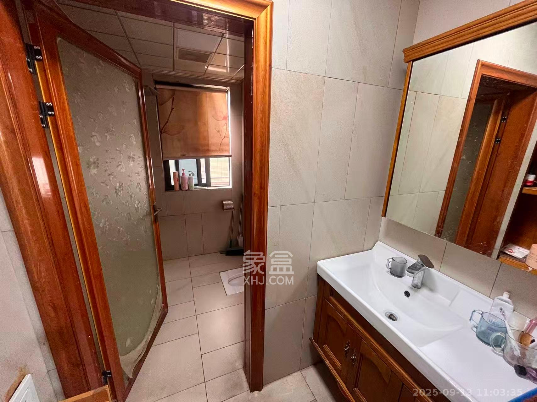 碧桂园南城首府(东宸林海) 4室2厅2卫 2600.0元/月 碧桂园南城首府(东宸林海) 4室2厅2卫 2600.0元/月室内图