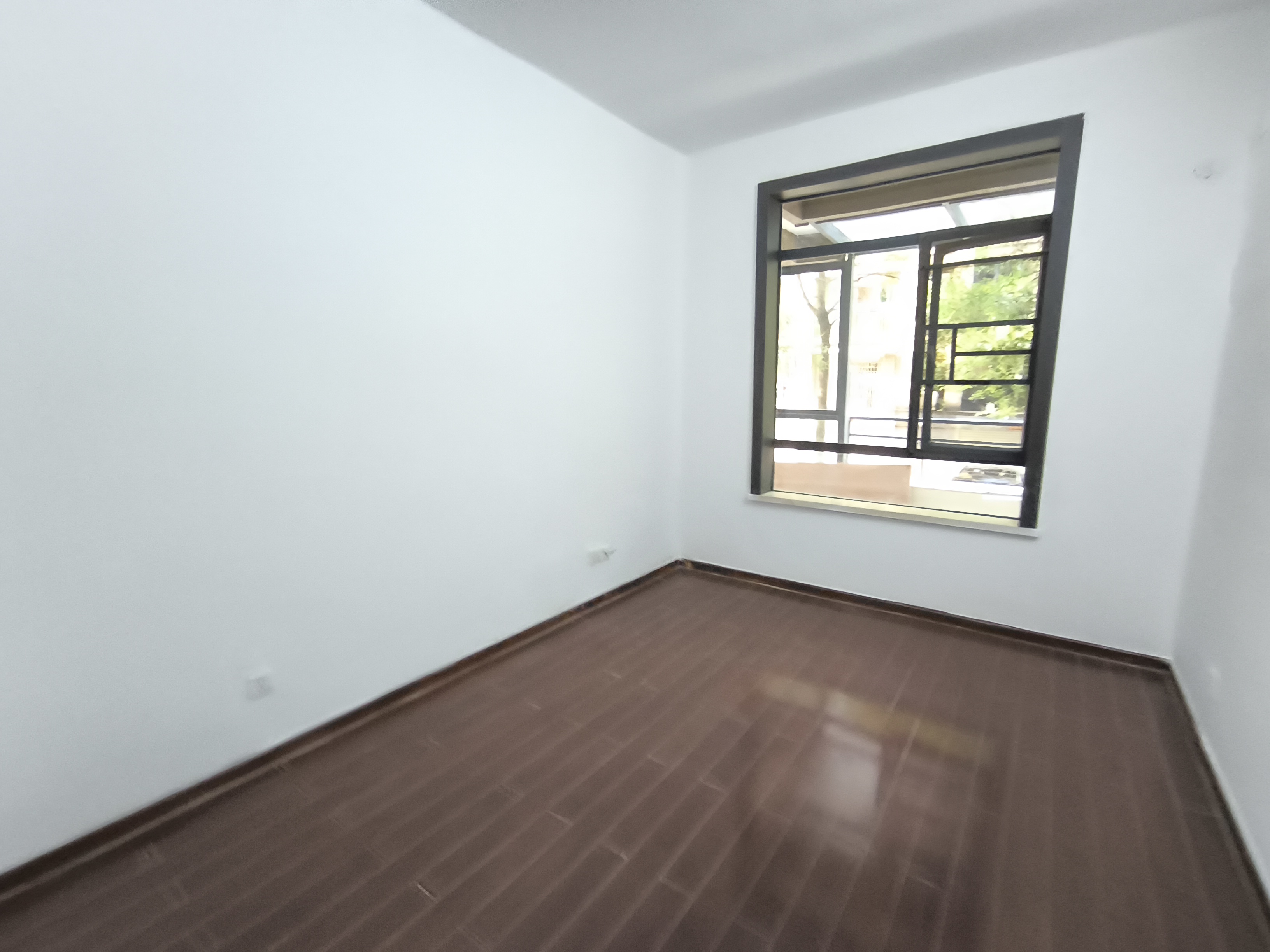 钻石城  1室0厅0卫    4500.0元/月室内图