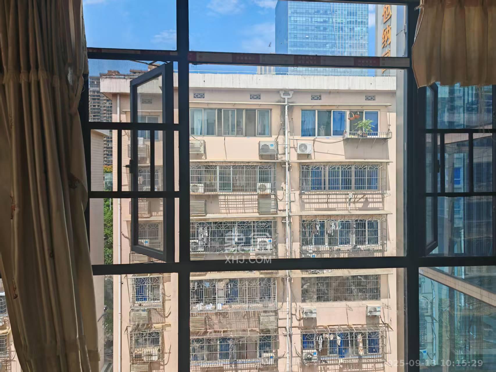 岳麓区教师村 3室2厅1卫 2600.0元/月 岳麓区教师村 3室2厅1卫 2600.0元/月室内图