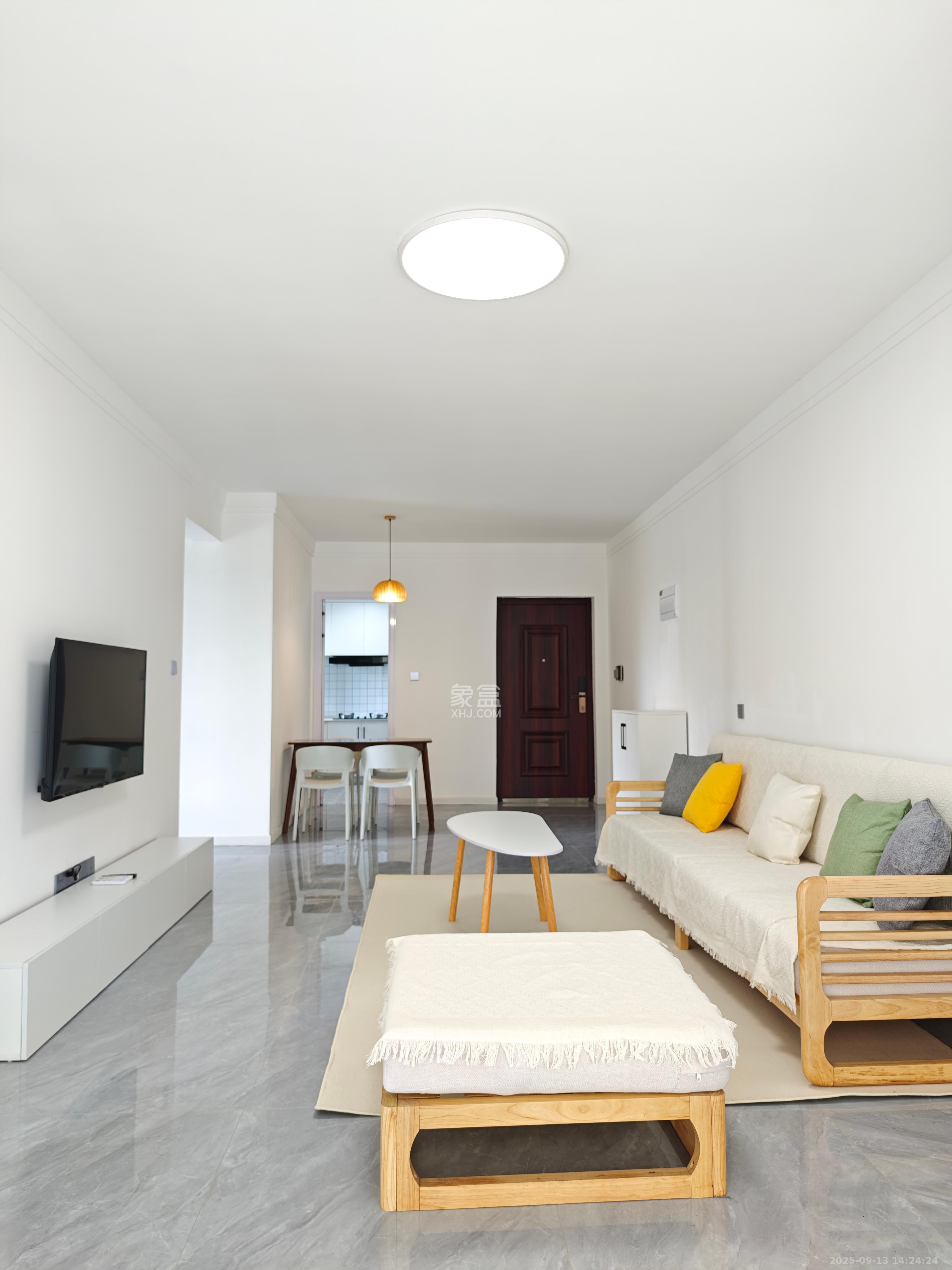 金科景朝集美星宸  3室2厅2卫    2500.0元/月 金科景朝集美星宸  3室2厅2卫    2500.0元/月室内图