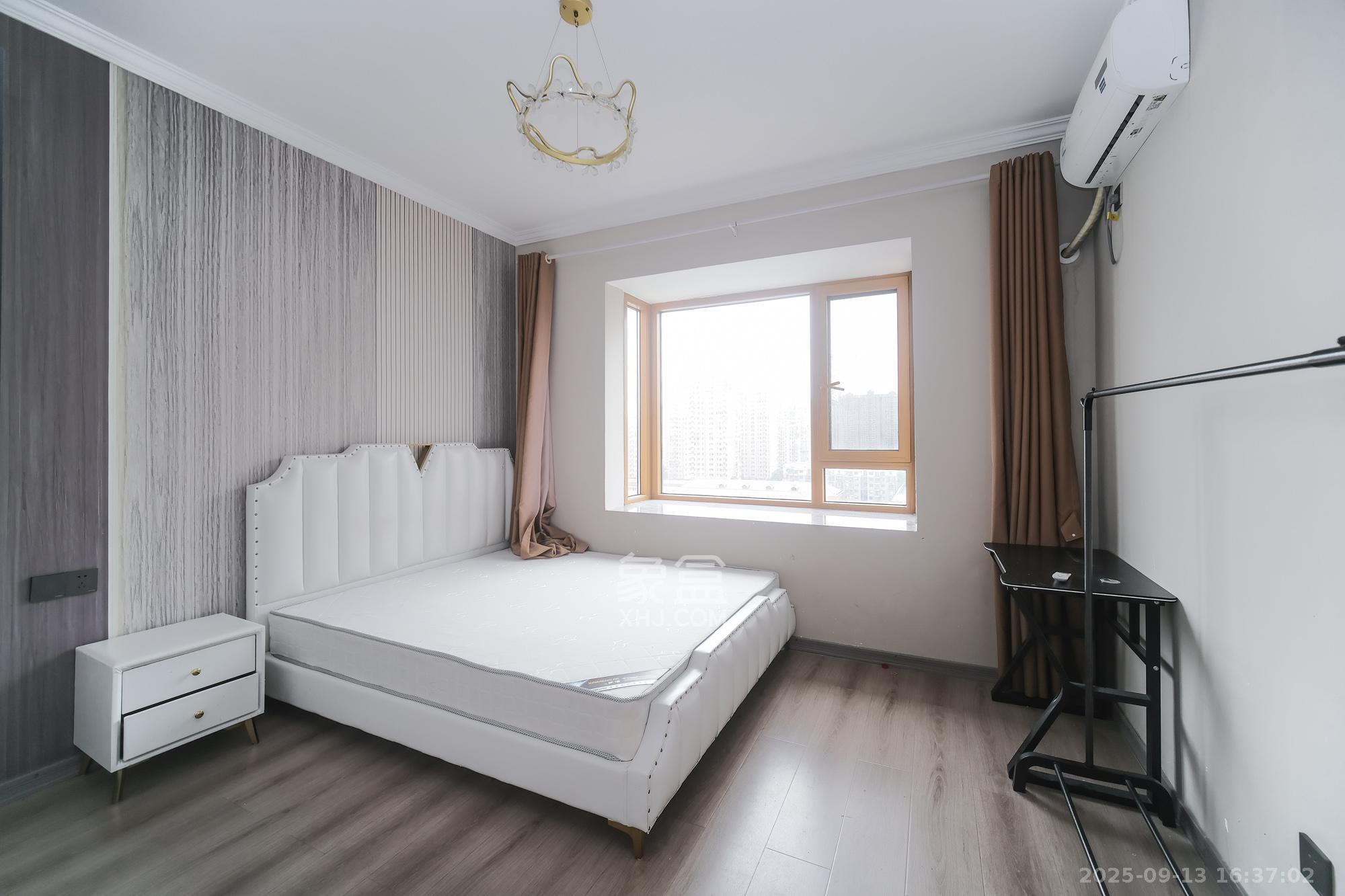 永宏万家里  3室2厅1卫    85.8万 永宏万家里  3室2厅1卫    85.8万卧室