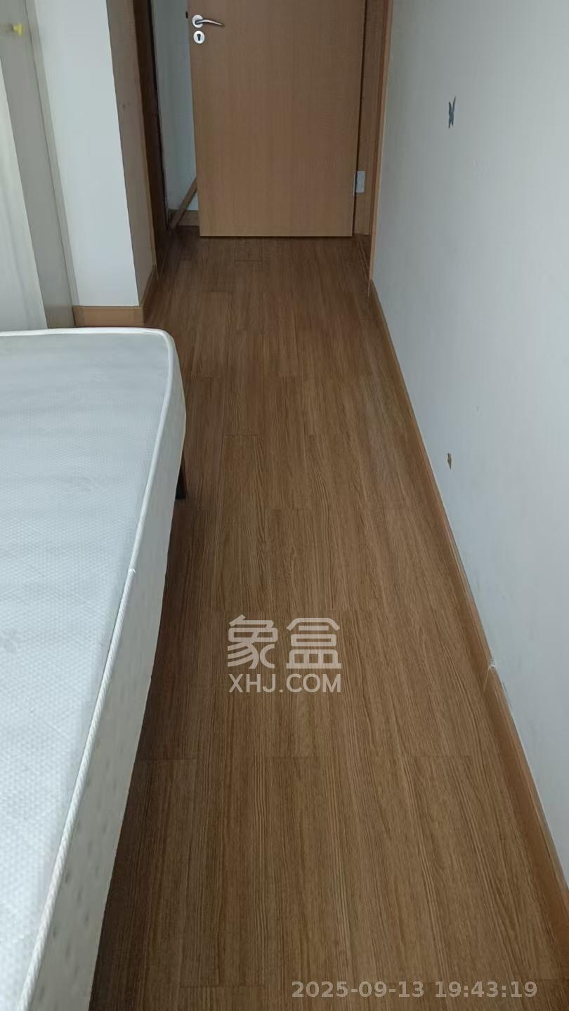 旭辉国际广场(永升商业广场) 3室2厅2卫 3200.0元/月 旭辉国际广场(永升商业广场) 3室2厅2卫 3200.0元/月室内图