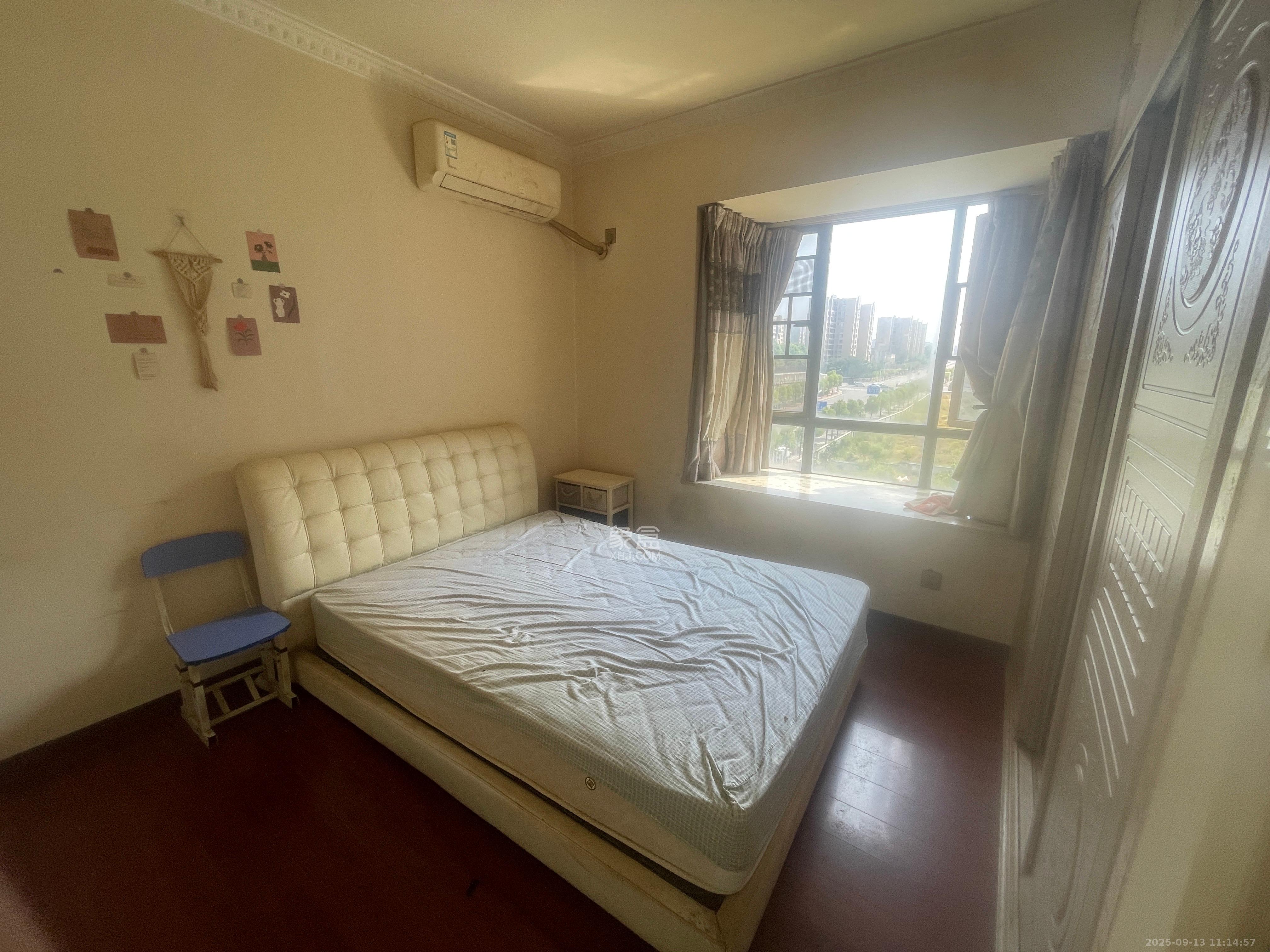 保利花园  2室2厅1卫    2000.0元/月室内图