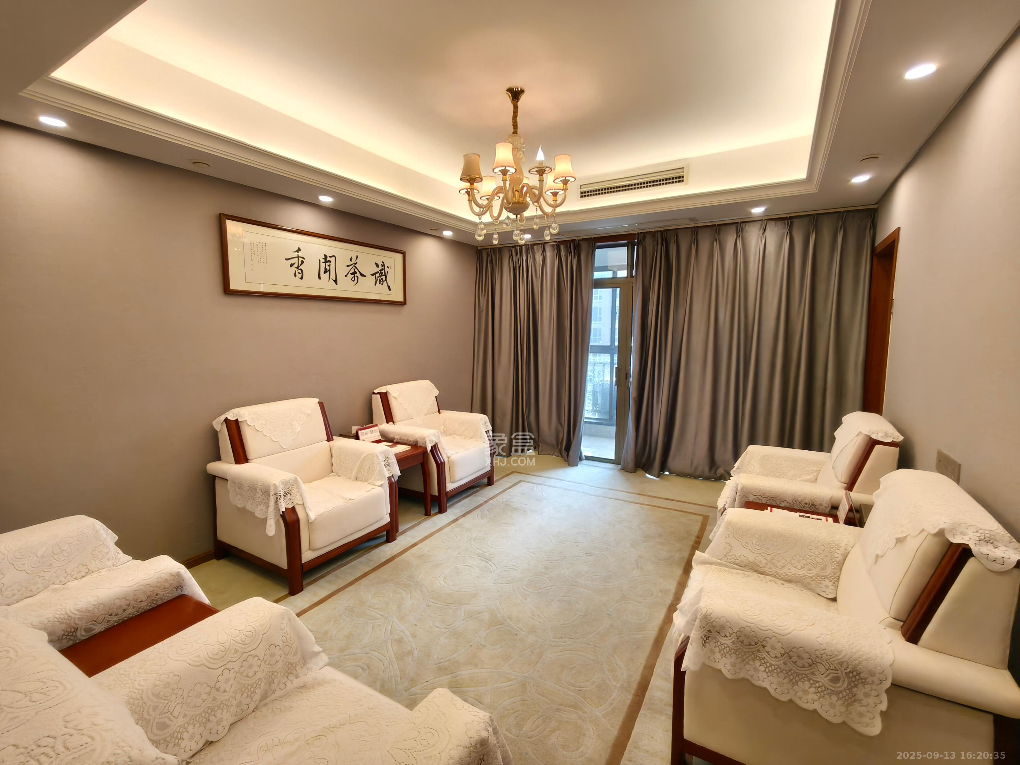 奥林匹克花园  4室2厅2卫    7800.0元/月室内图