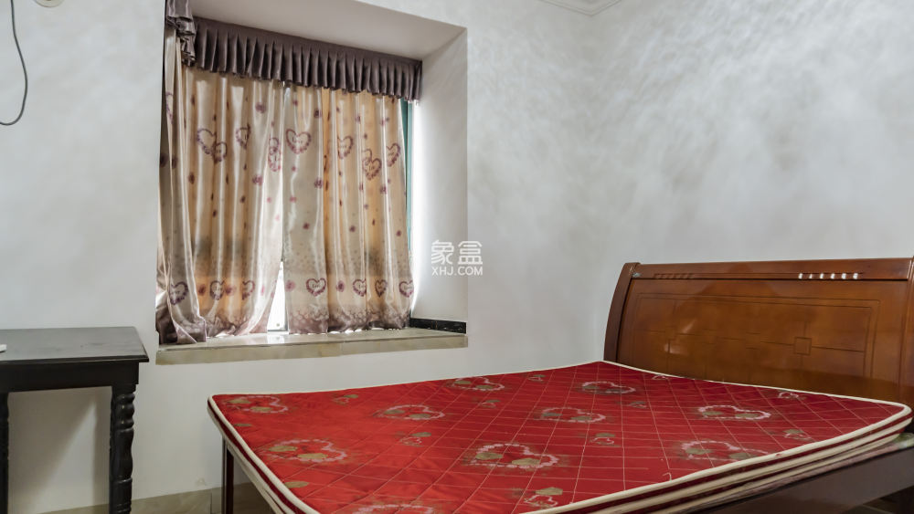 云顶上品 4室2厅2卫 2000.0元/月 云顶上品 4室2厅2卫 2000.0元/月室内图