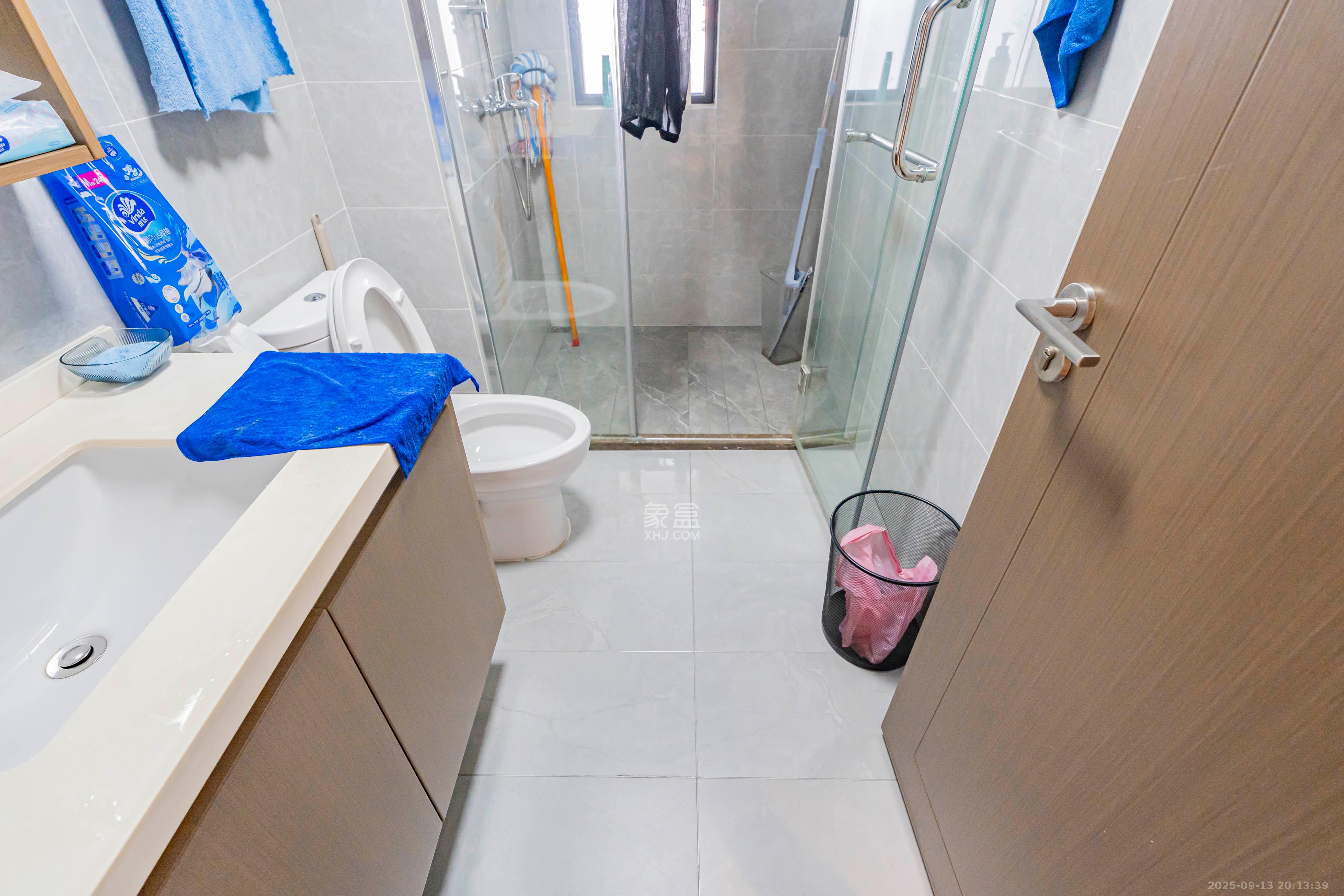 珠江四方印  3室2厅2卫    153.0万卫生间